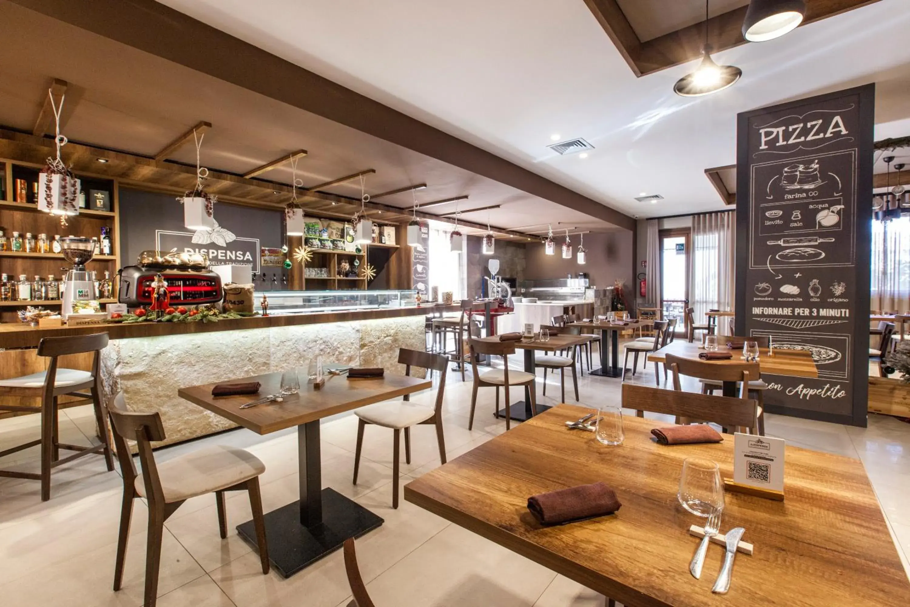 Restaurant/places to eat in Bhotel Restaurant/places to eat in Bhotel