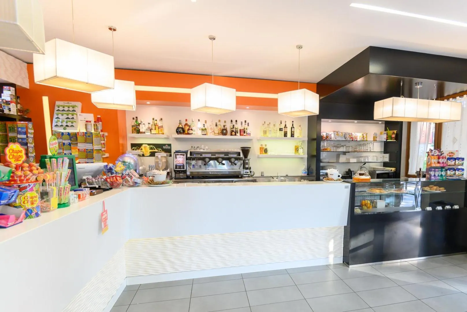 Lounge or bar in Bhotel