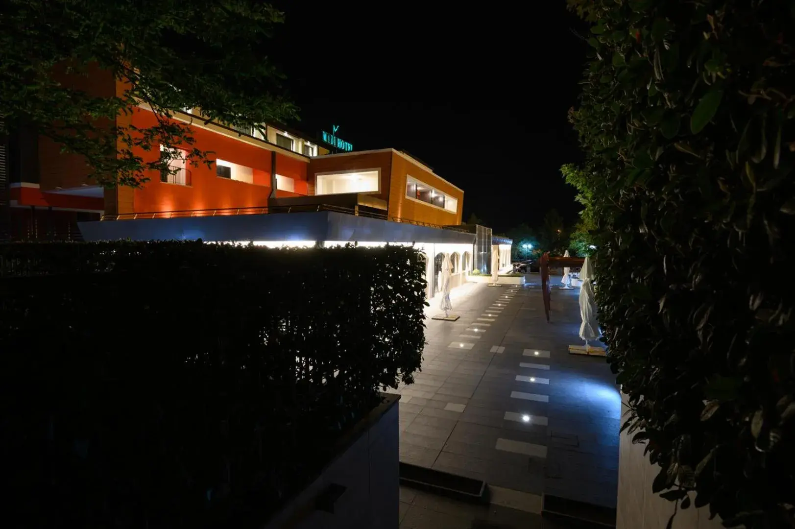 Property building in Bhotel Property building in Bhotel