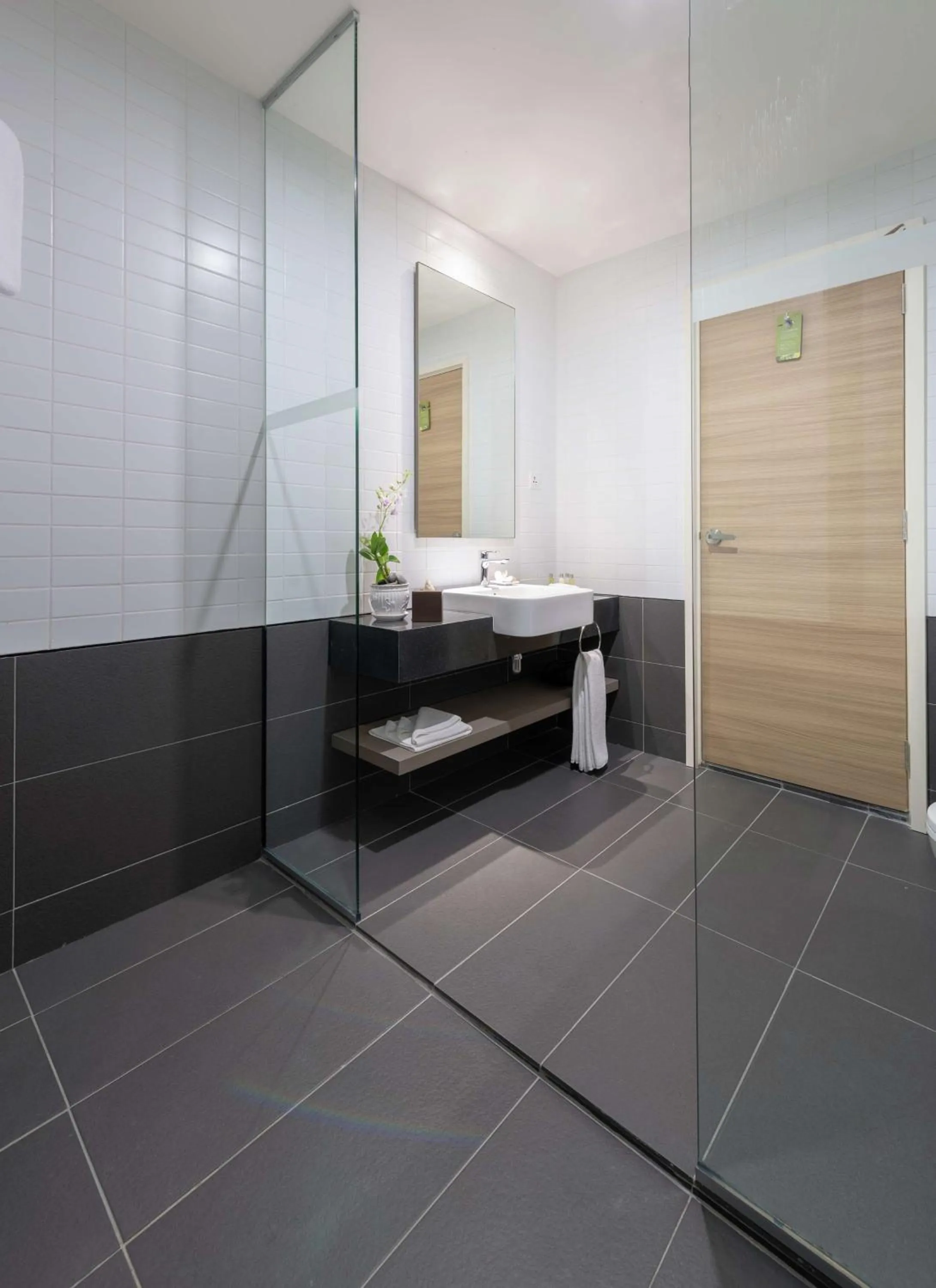 Toilet in Hilton Garden Inn Kuala Lumpur - South