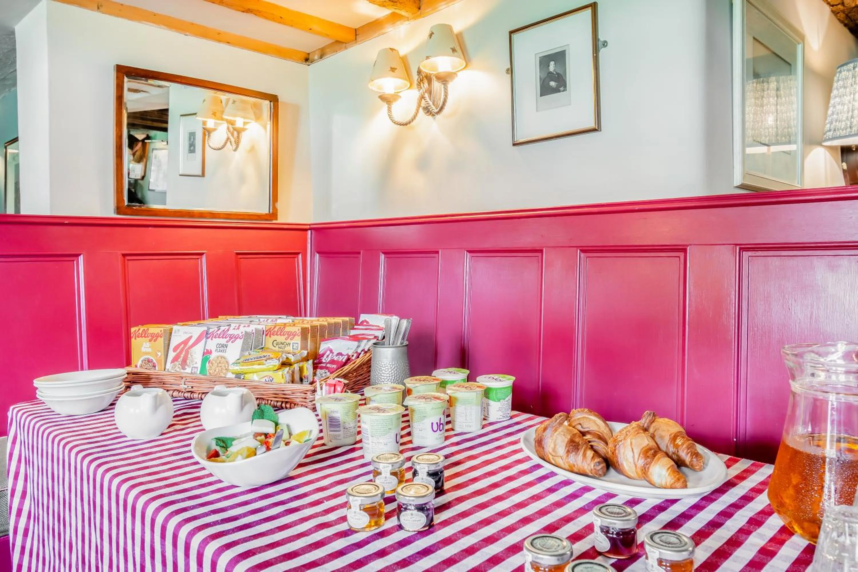 Breakfast in Tiger Inn - Grace