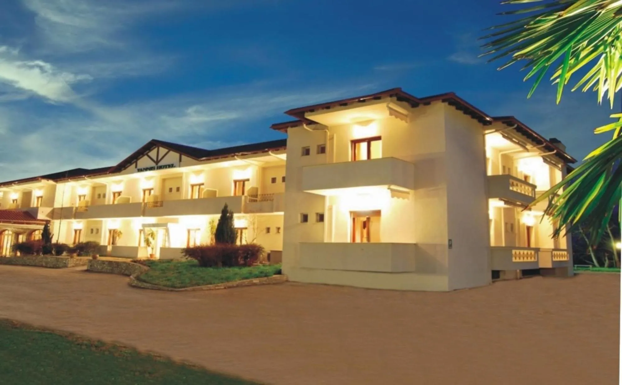 Property building in Yannis Hotel