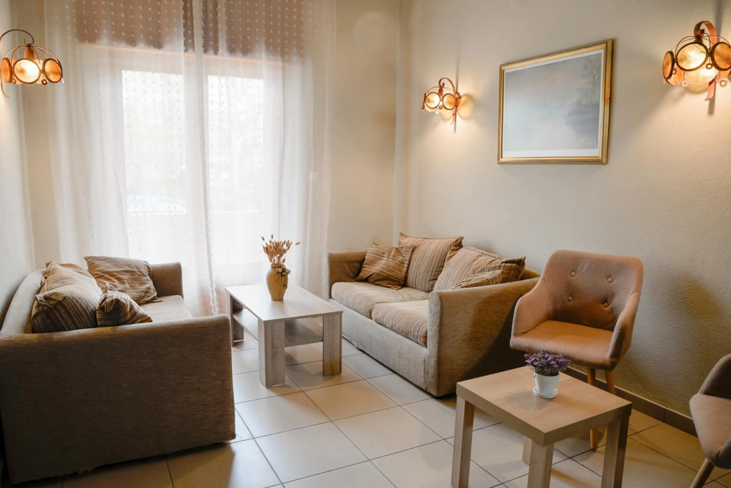 Yannis Hotel