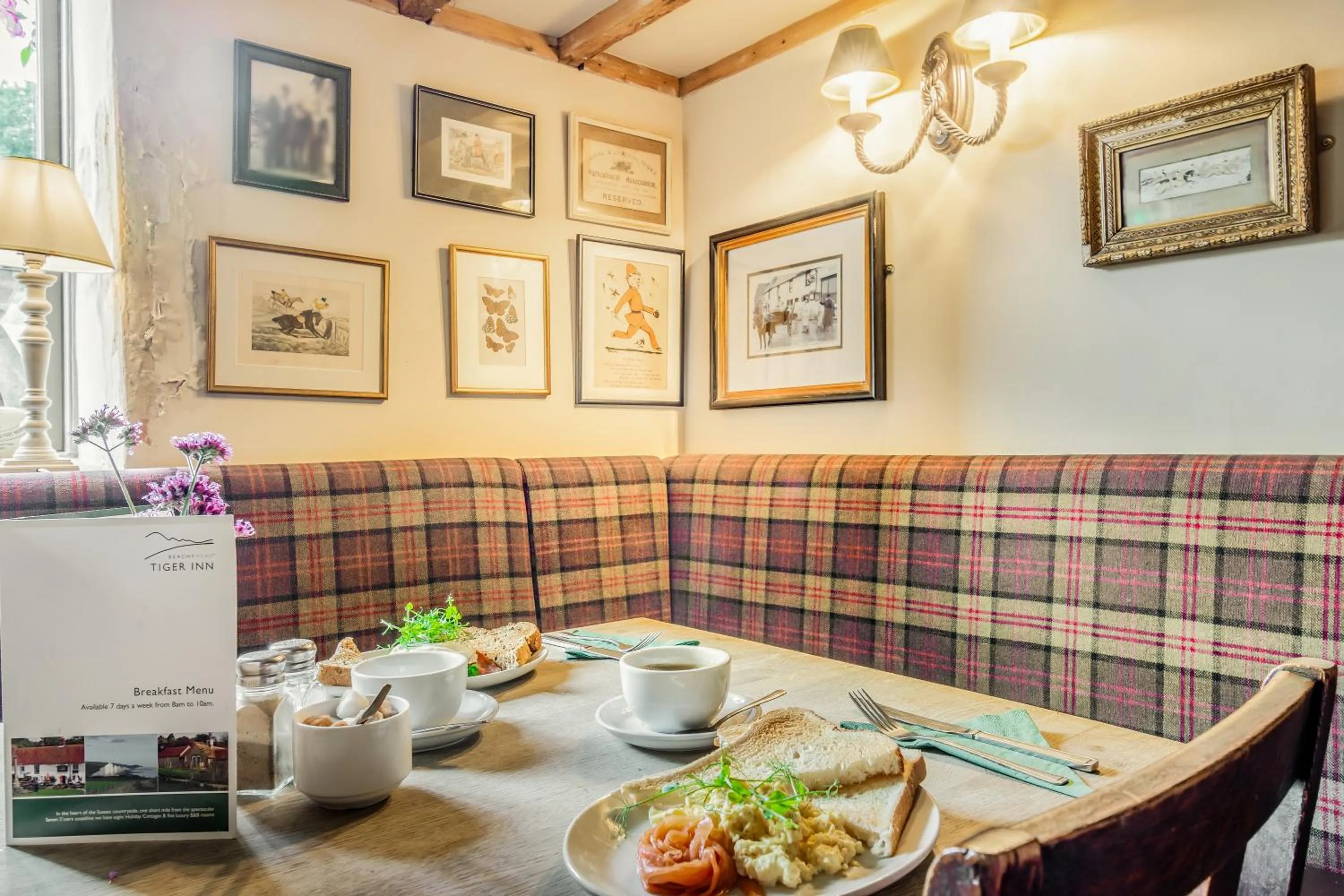 Breakfast in Tiger Inn - Catherine