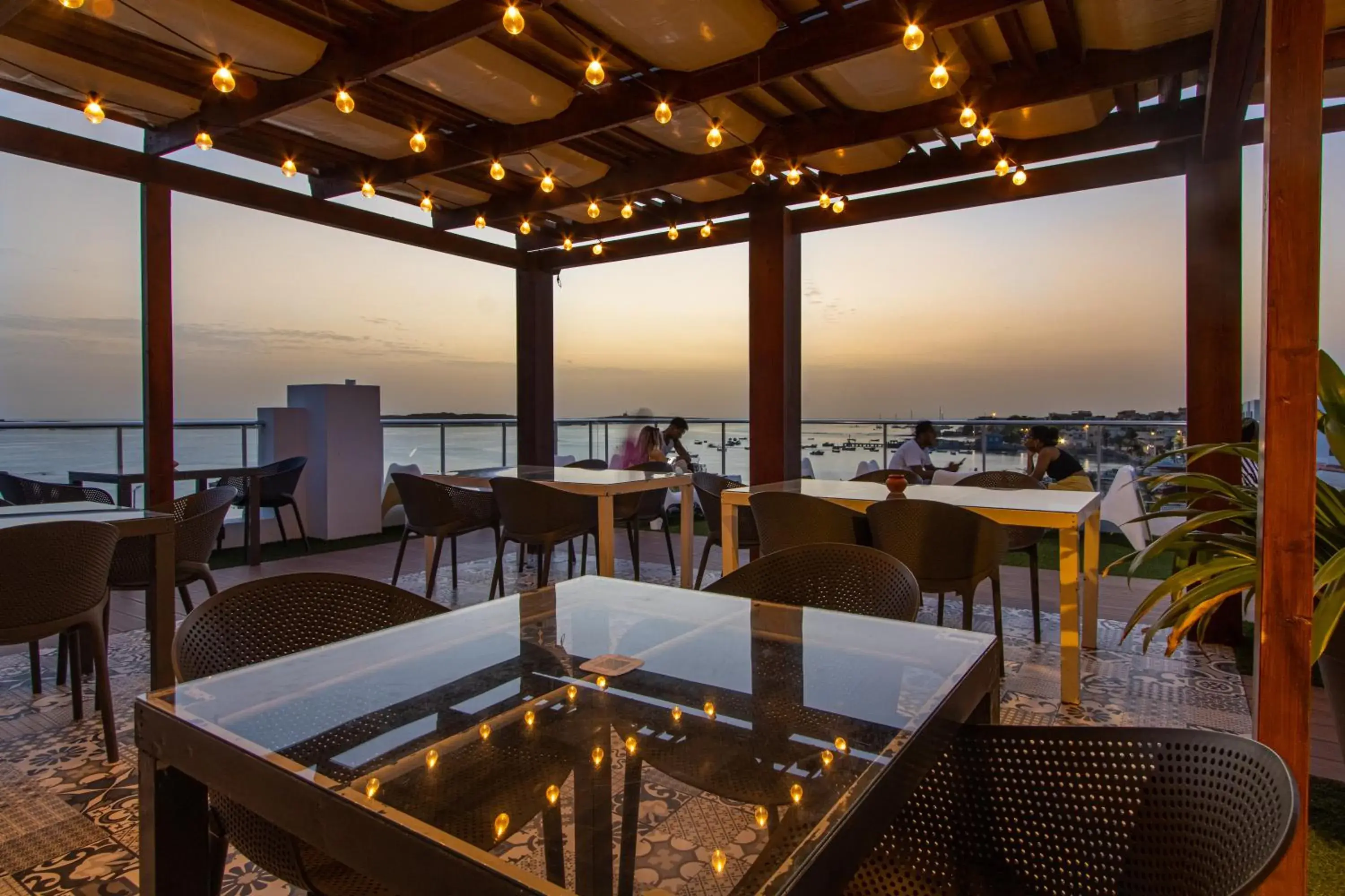 Restaurant/places to eat in Ouril Hotel Agueda Restaurant/places to eat in Ouril Hotel Agueda