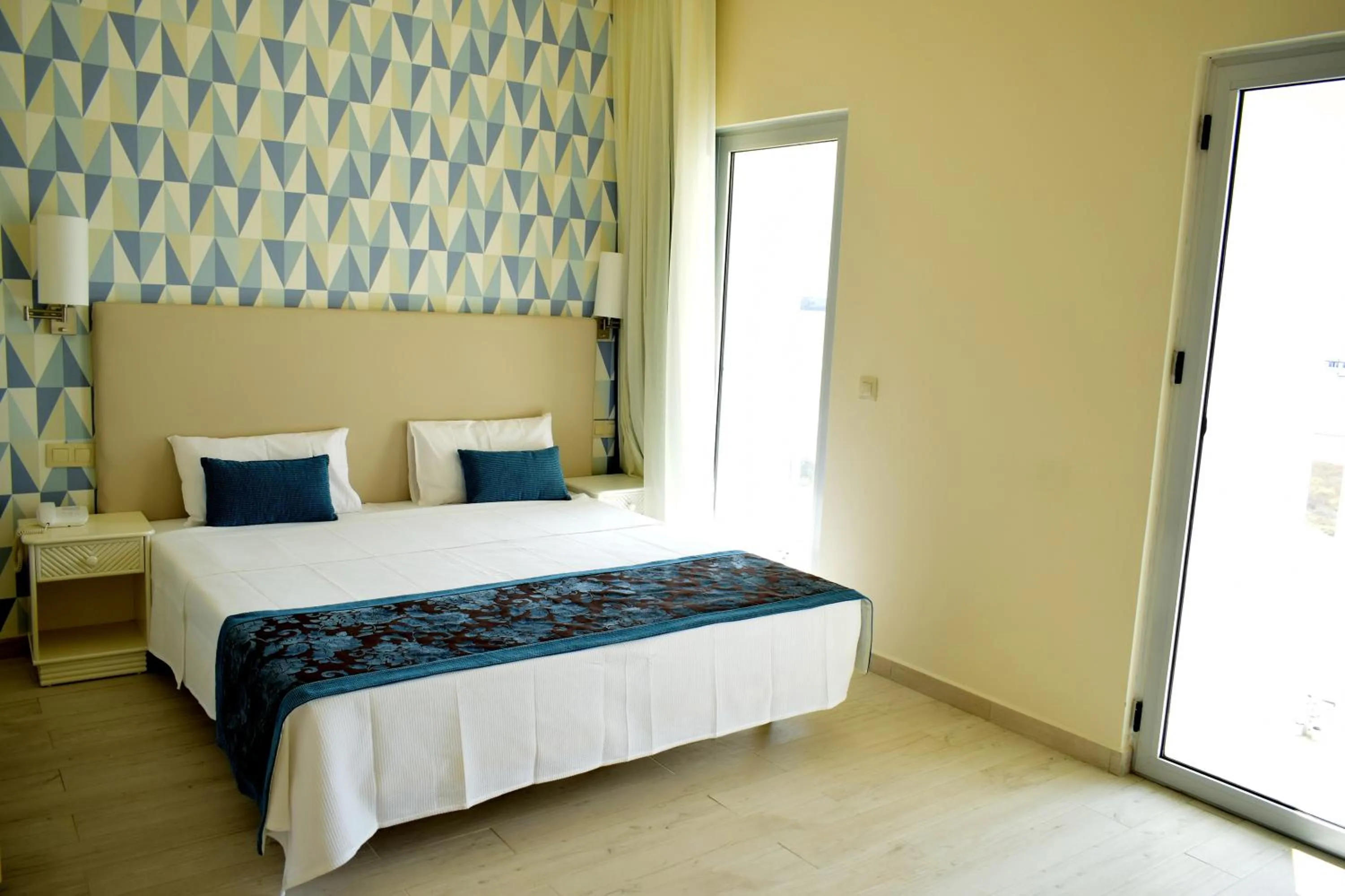 Other, Bed in Ouril Hotel Agueda