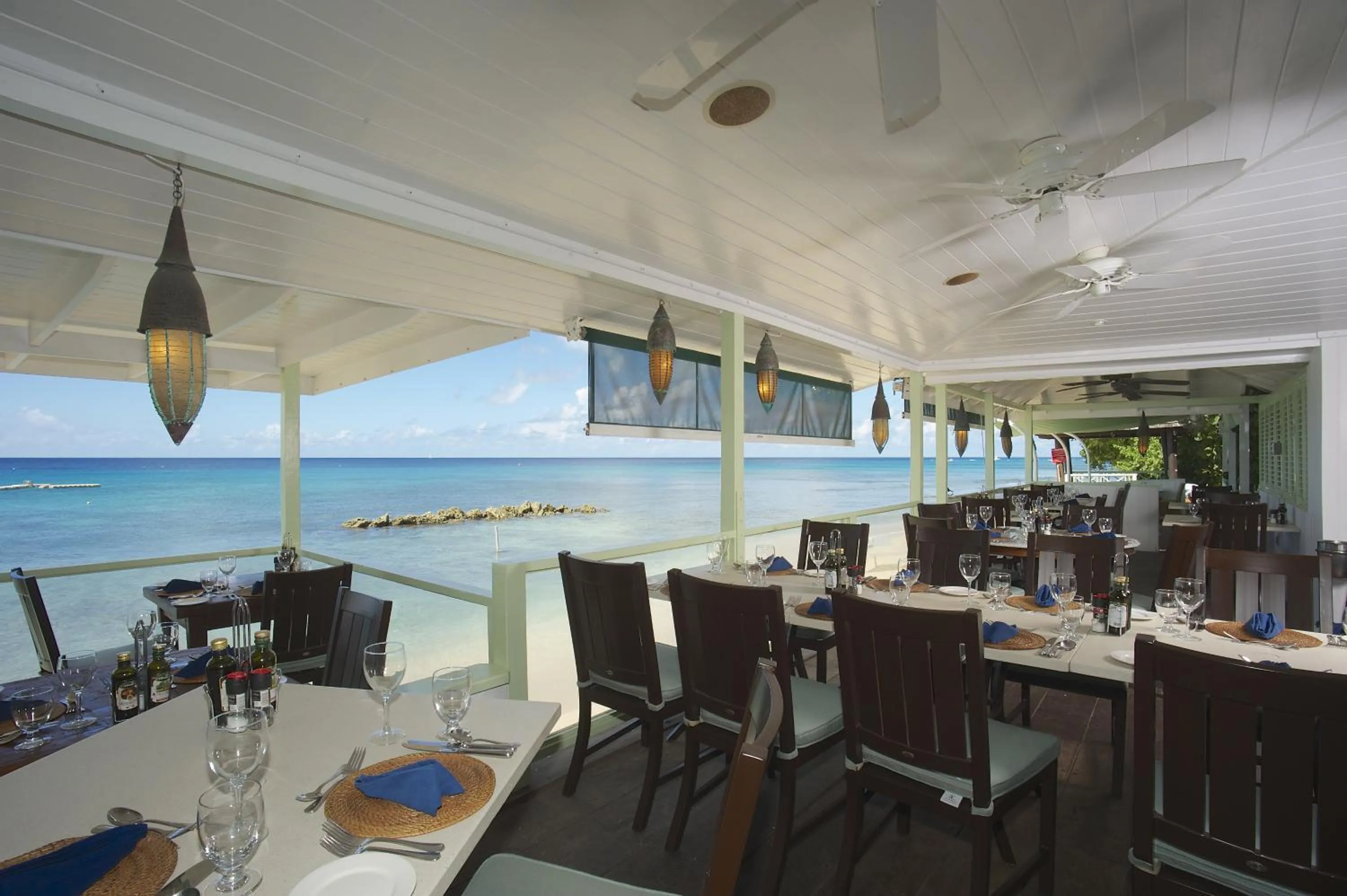 Restaurant/places to eat in Little Good Harbour