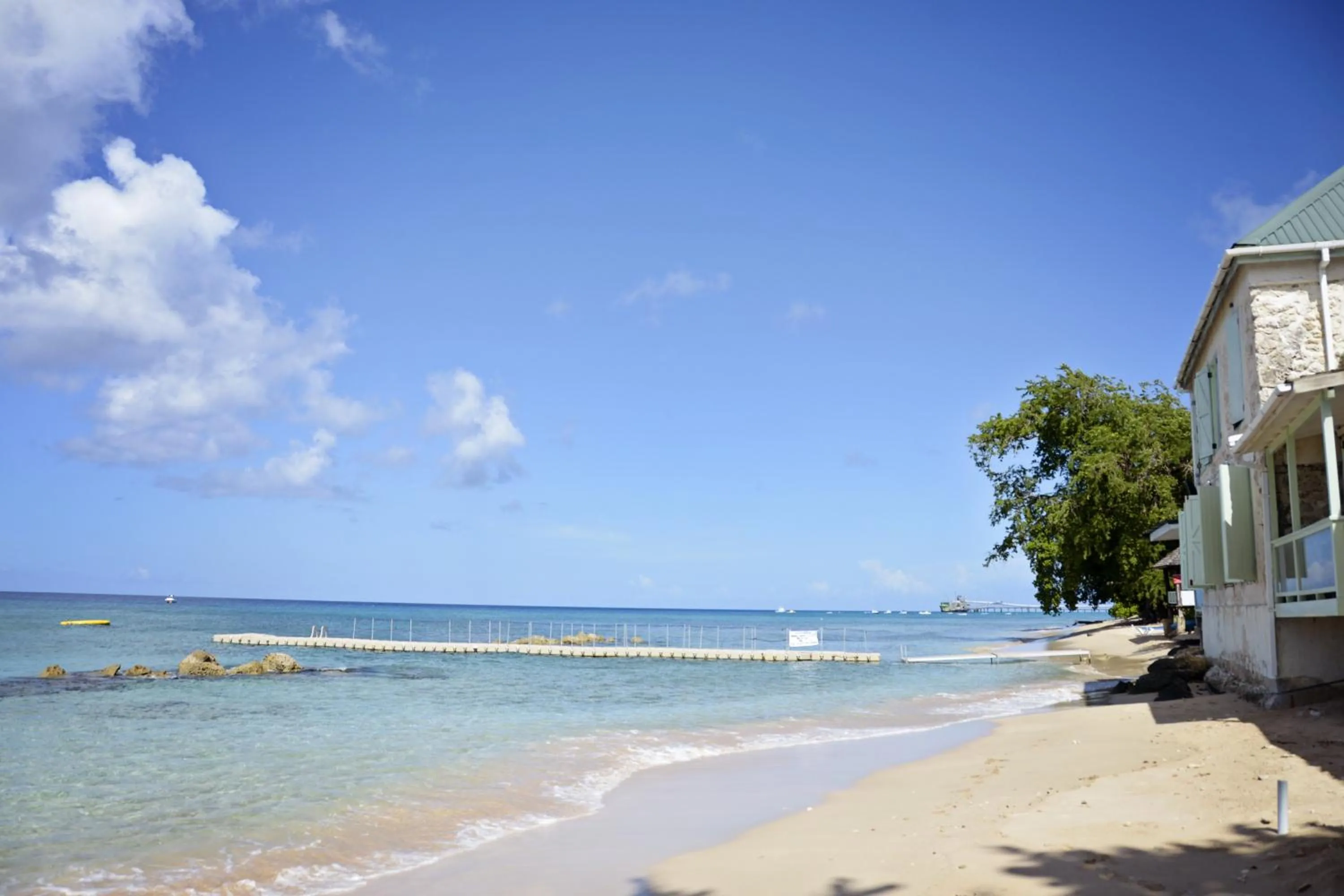 Beach in Little Good Harbour