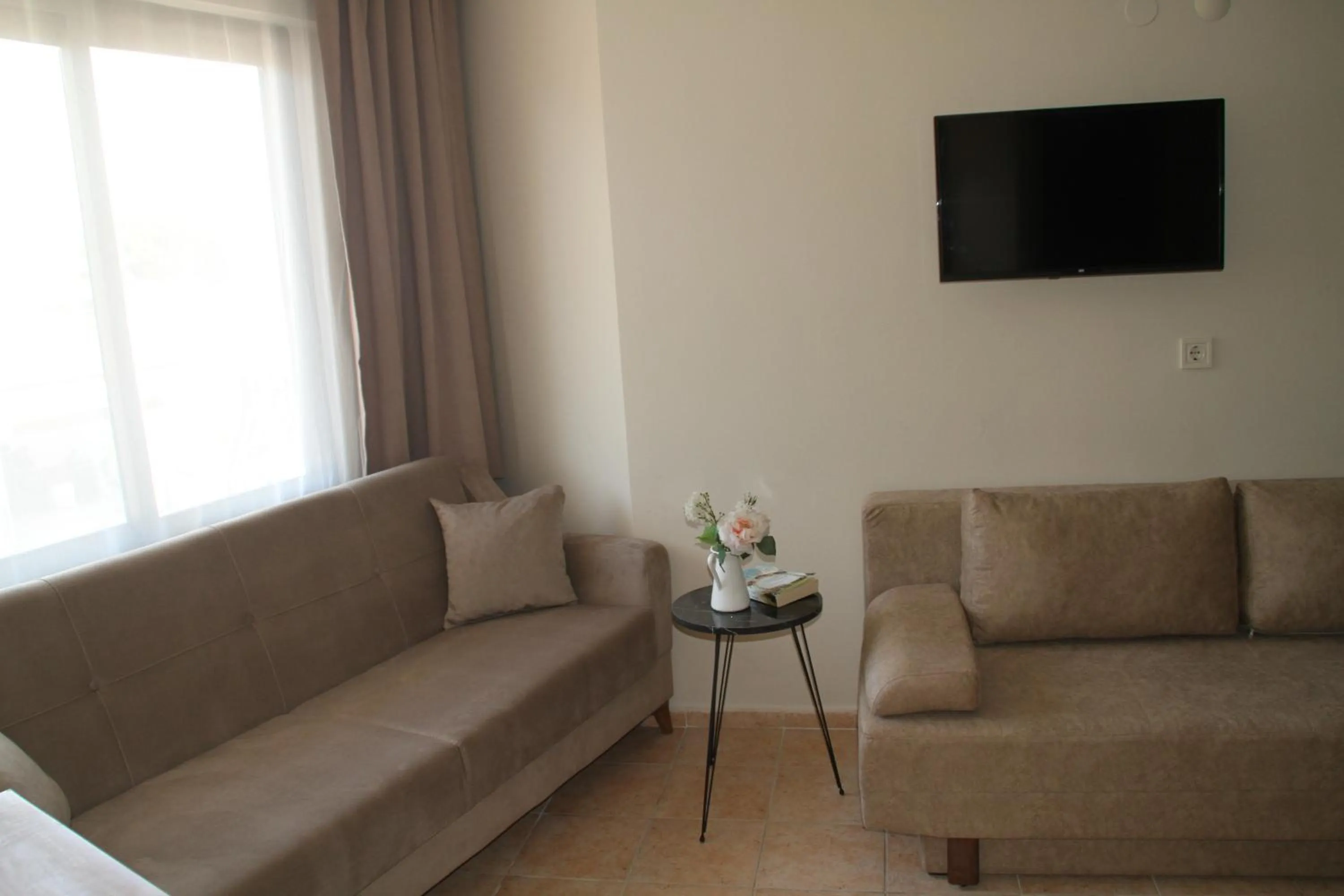 Living room in Rosy Suites Hotel