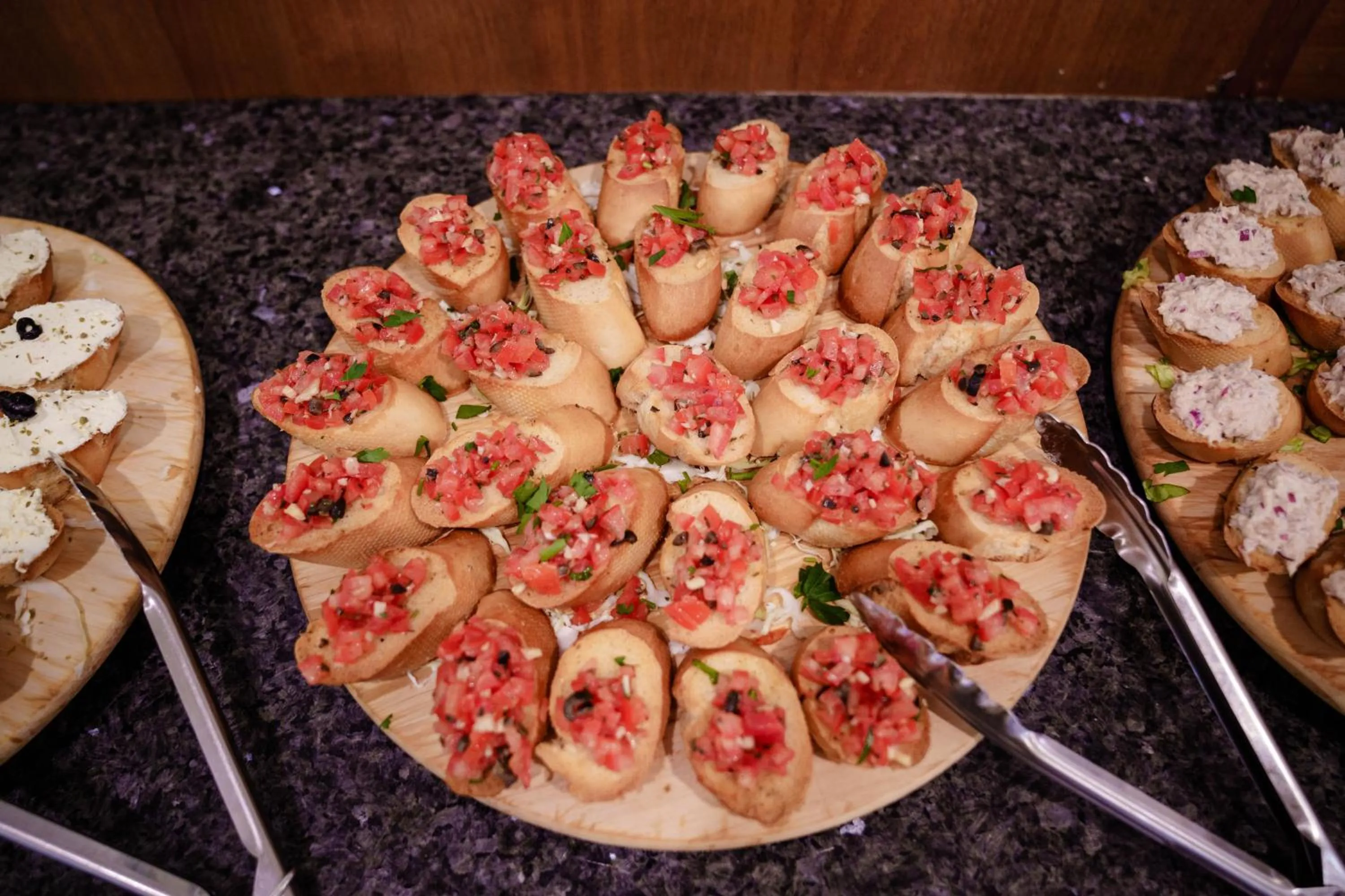 Restaurant/places to eat in Bacolux Diana, Herculane