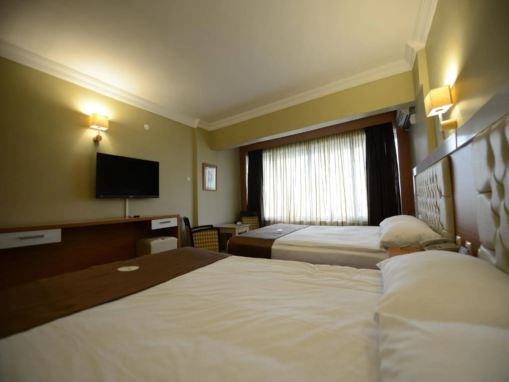 Bathroom, Bed in Samsun Airport Resort Hotel