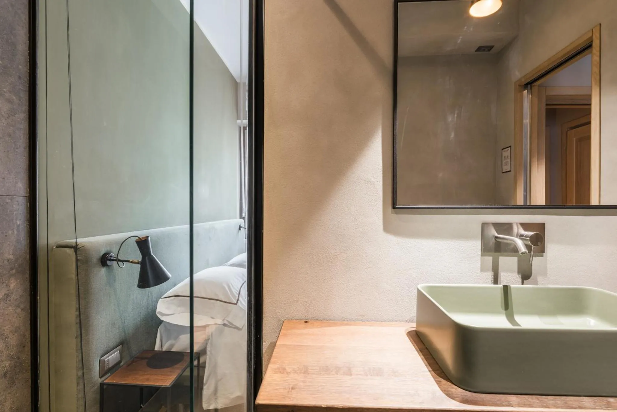Double Room in The Place