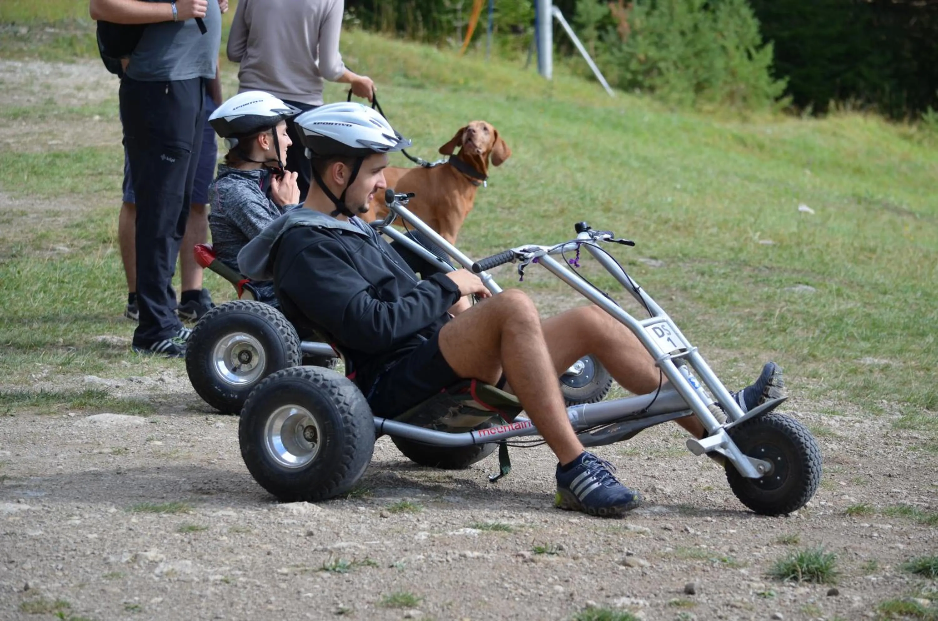 Cycling in Fatrapark Apartments House 2