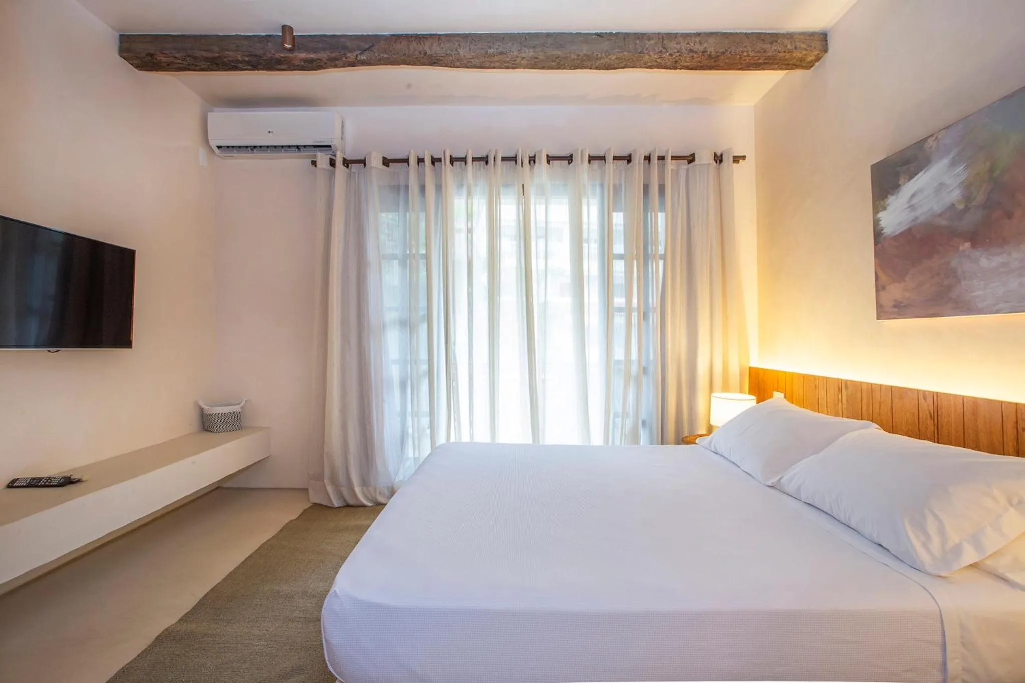 Bed in Hotel Mercedes