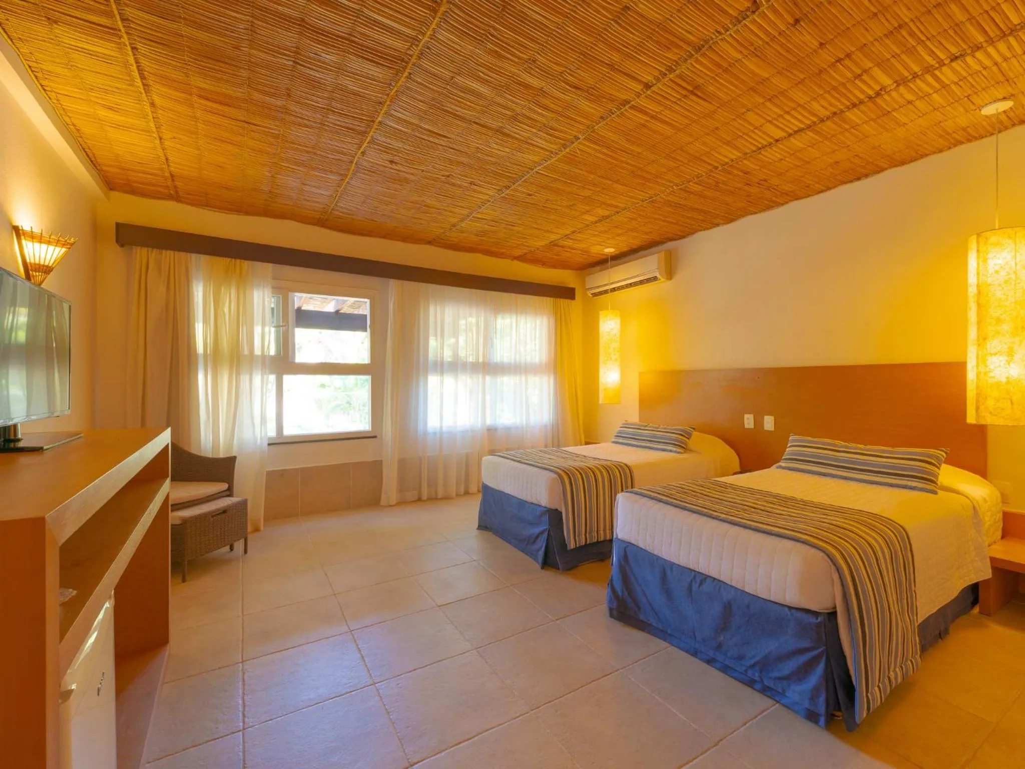 Bed in Hotel Mercedes