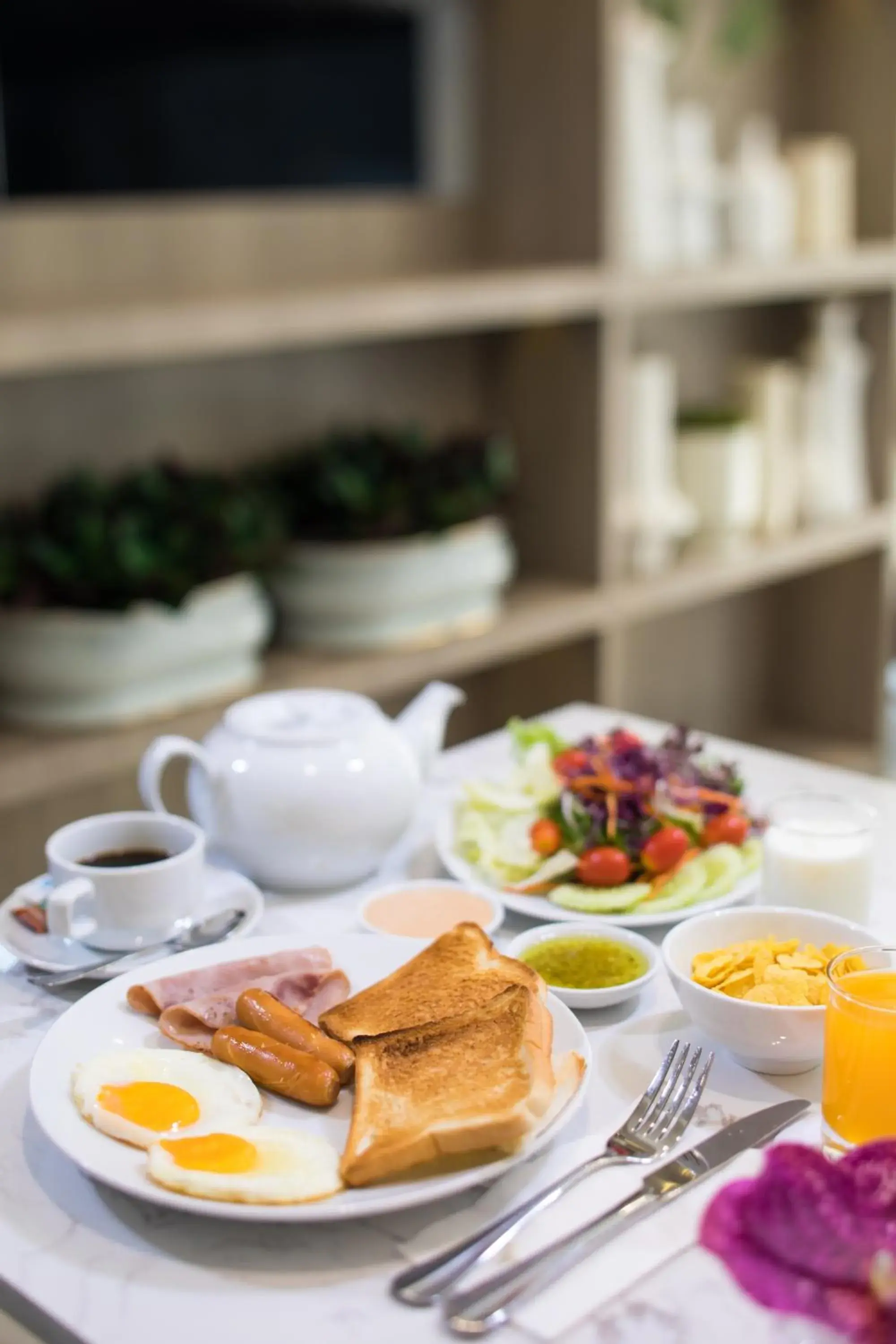 Breakfast in Hotel Tranz Breakfast in Hotel Tranz