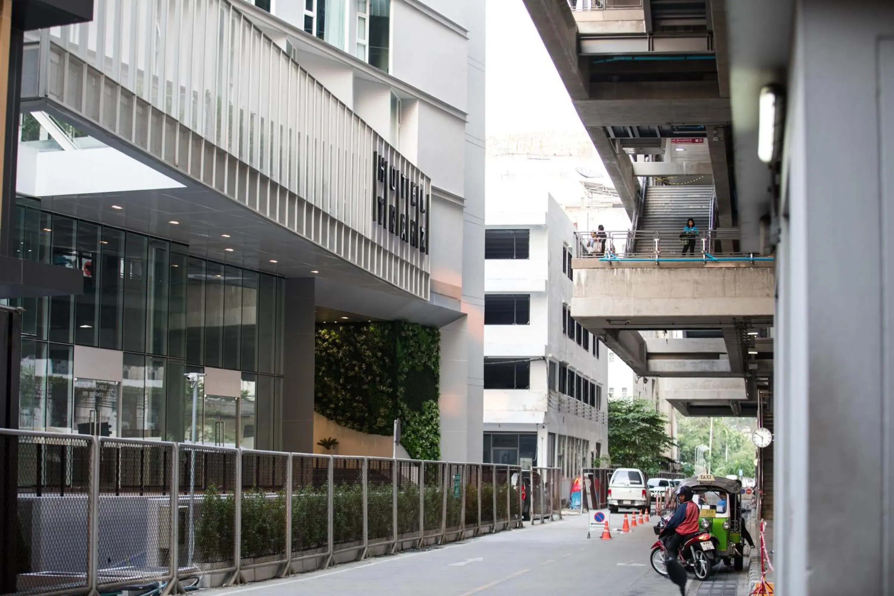 Property building in Hotel Tranz Property building in Hotel Tranz