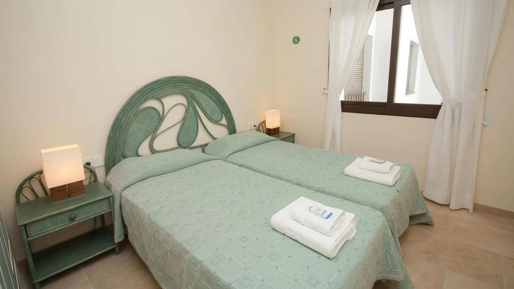 Other, Bed in Marina de la Duquesa 813