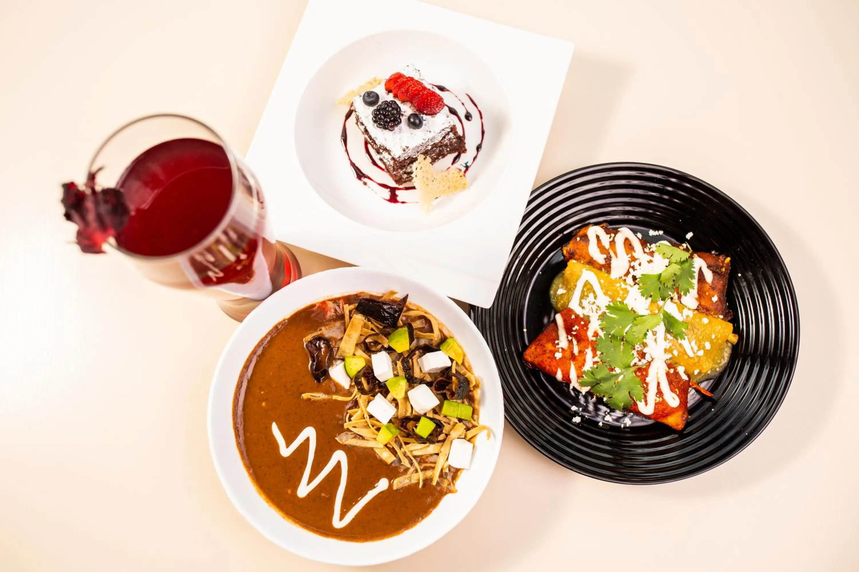 Restaurant/places to eat in Hotel Horizon & Convention Center