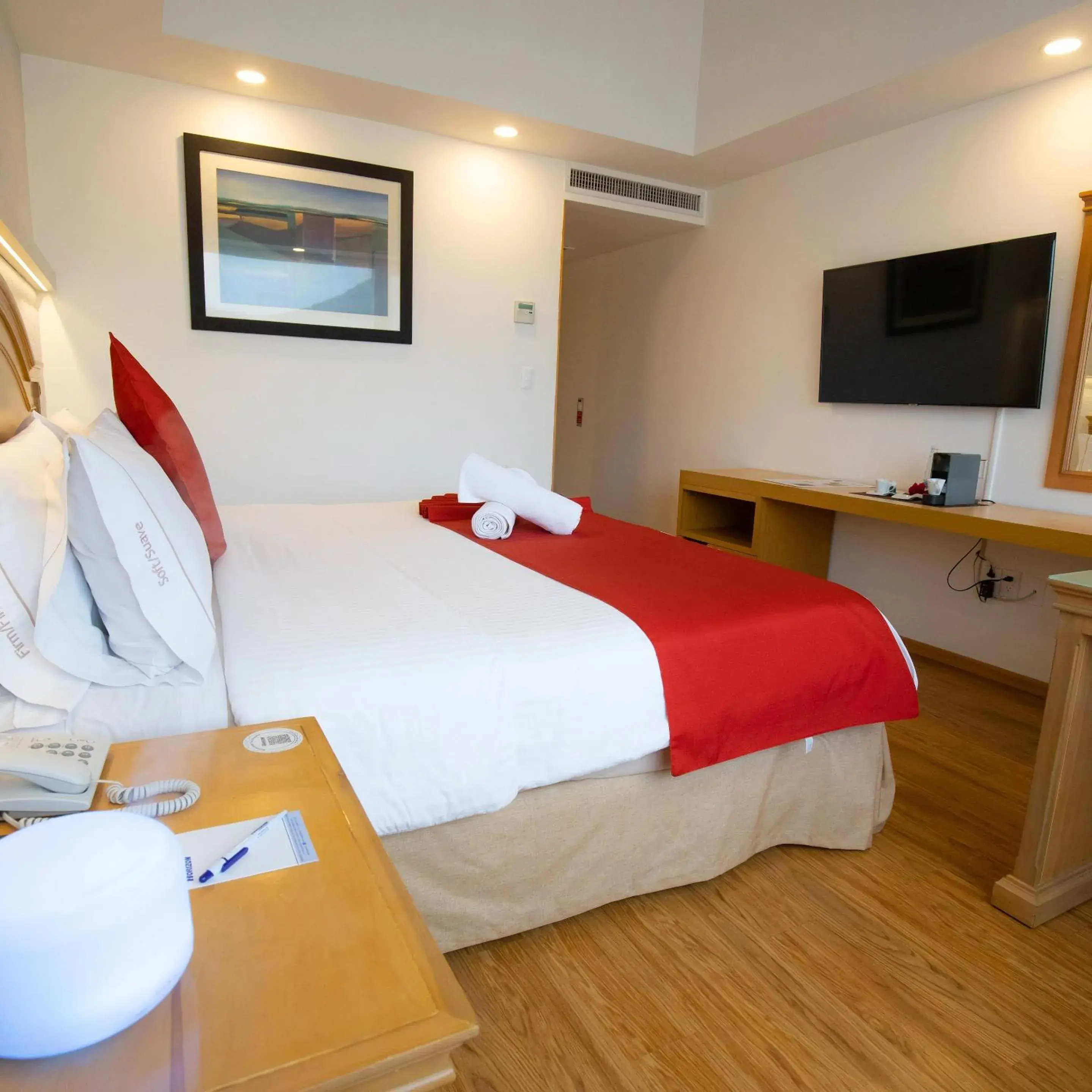 Other, Bed in Hotel Horizon & Convention Center Other, Bed in Hotel Horizon & Convention Center