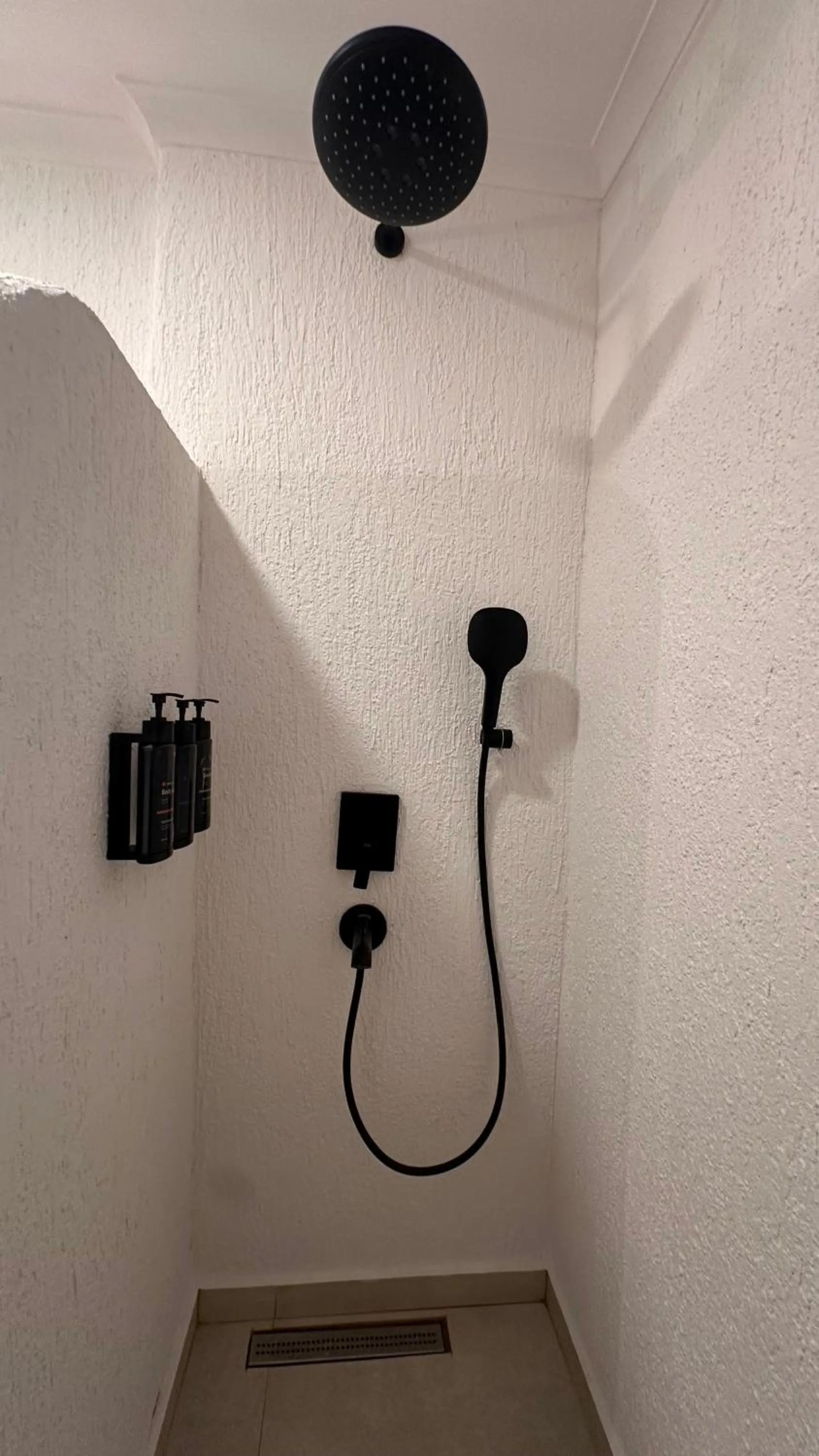 Shower in Z Exclusive Hotel and Villas