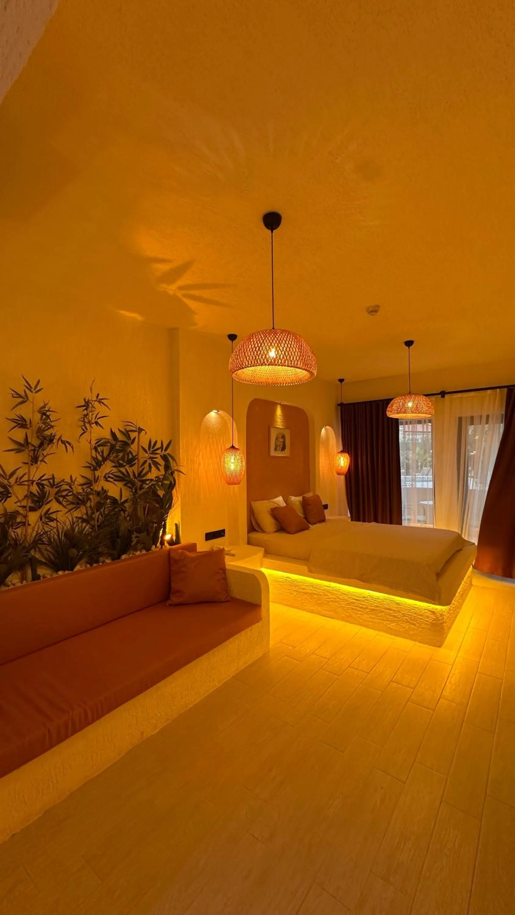 Photo of the whole room in Z Exclusive Hotel and Villas