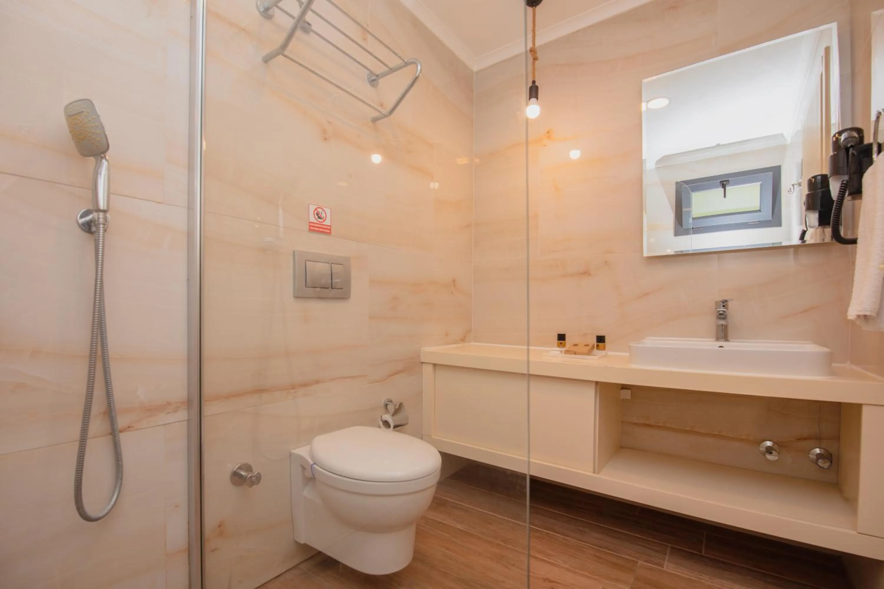 Shower in Z Exclusive Hotel and Villas