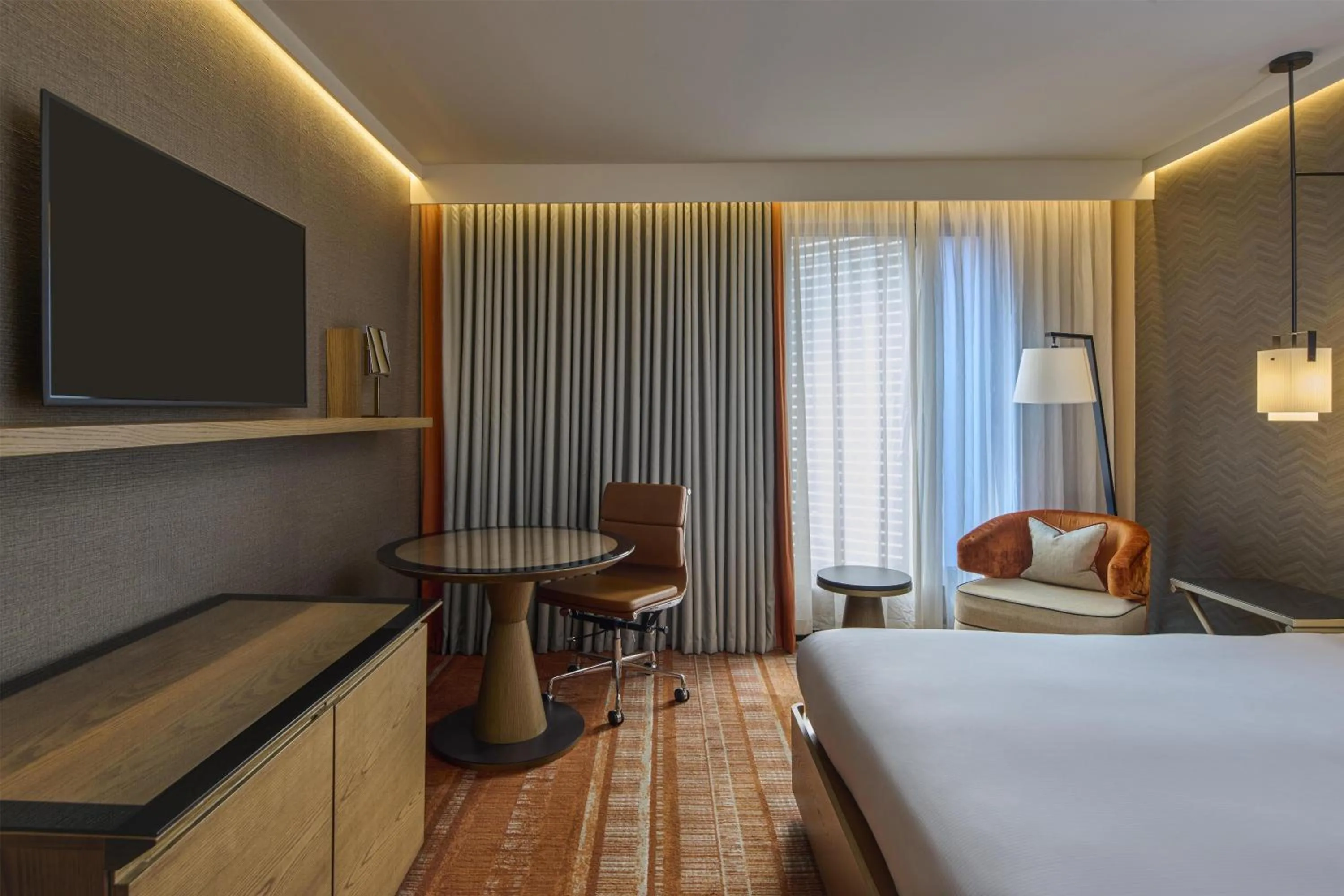 Bed in Hilton London Tower Bridge