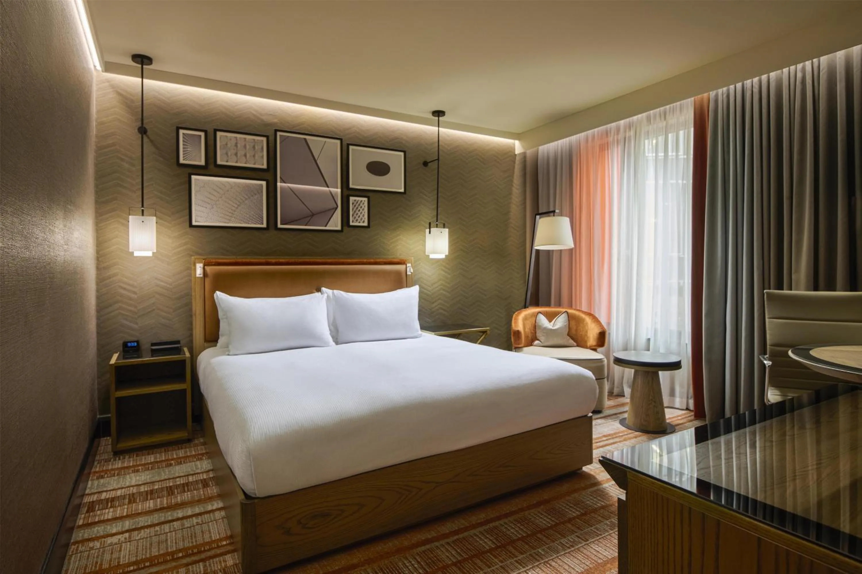 Bed in Hilton London Tower Bridge