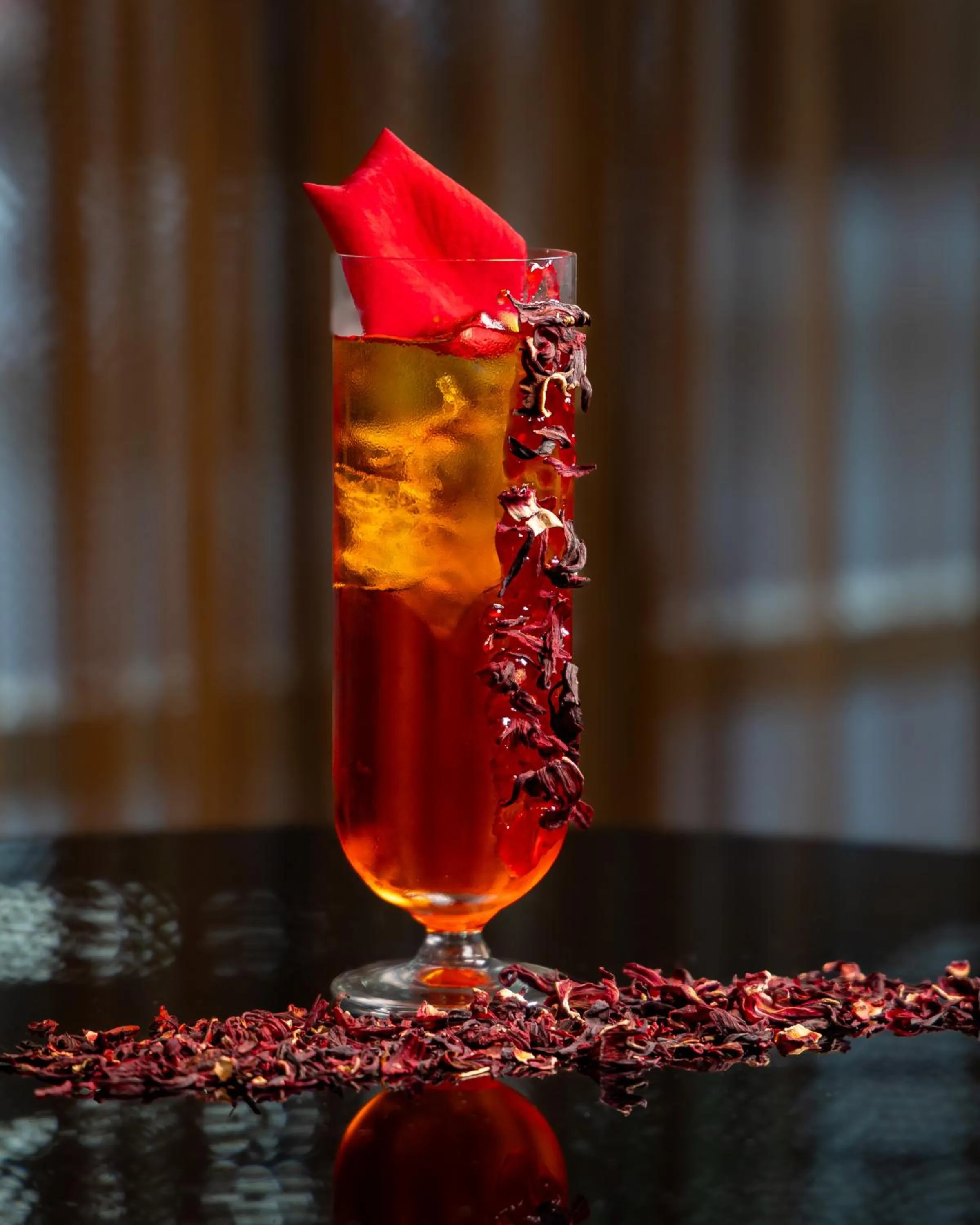 Lounge or bar in Hilton London Tower Bridge