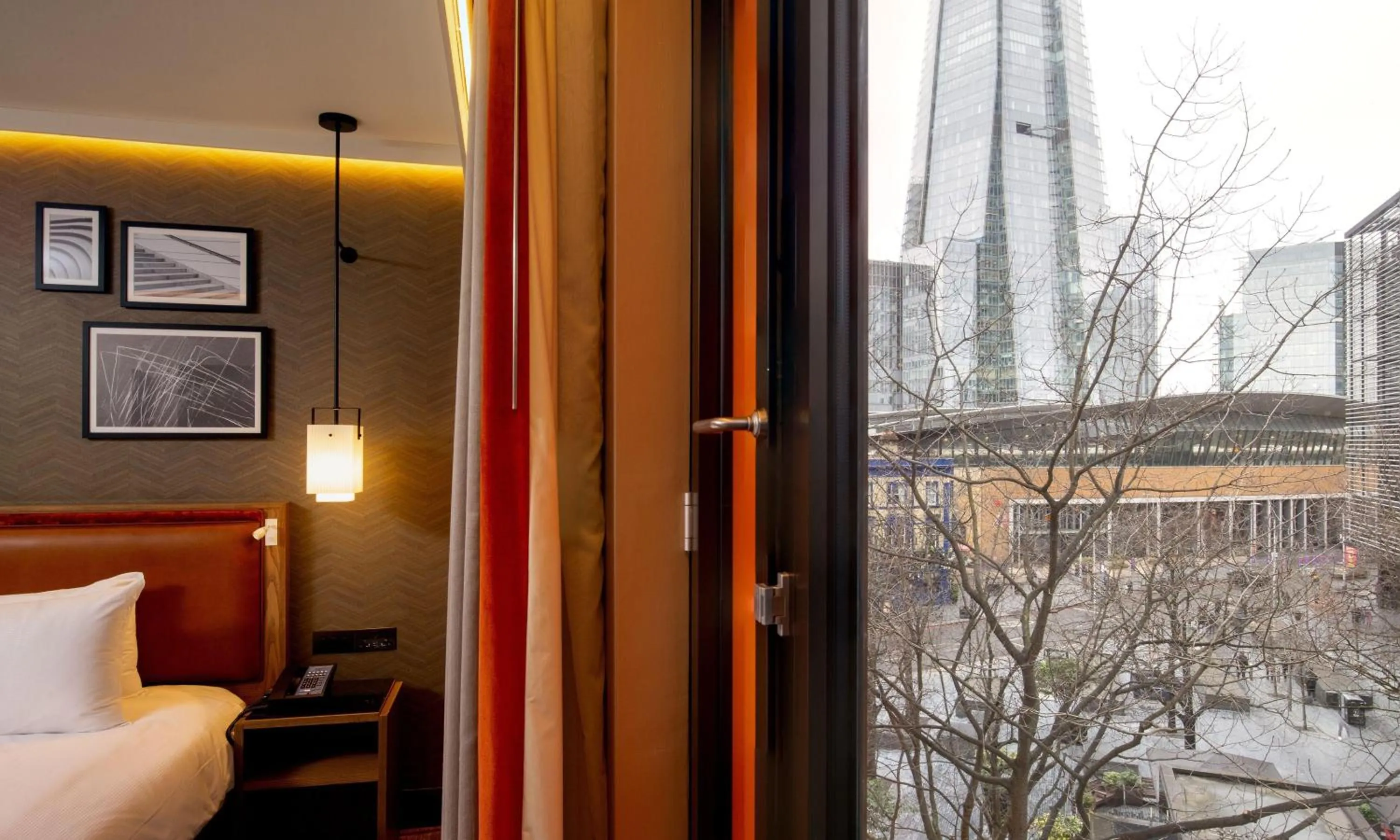 Bed in Hilton London Tower Bridge