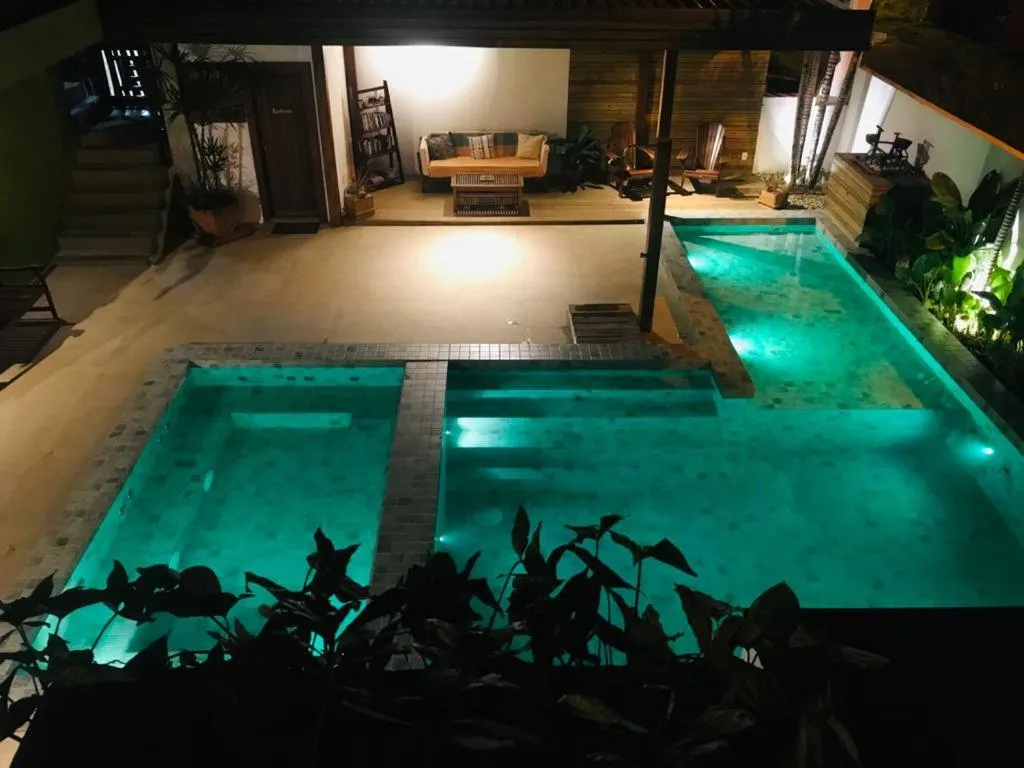 Swimming pool in Pousada Abaré