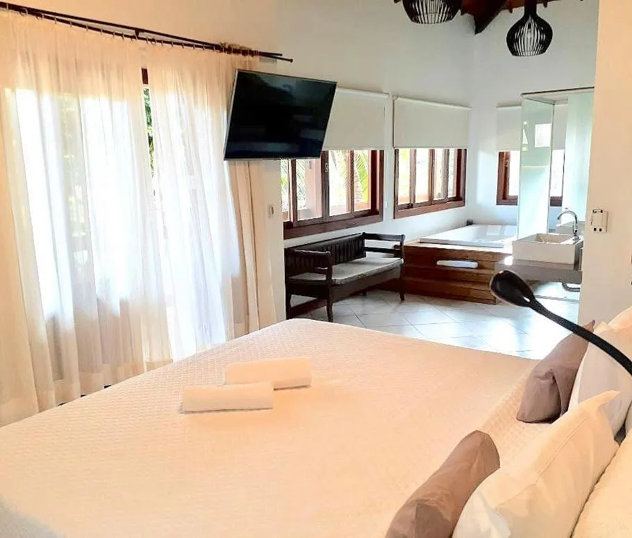 Photo of the whole room, Bed in Pousada Abaré