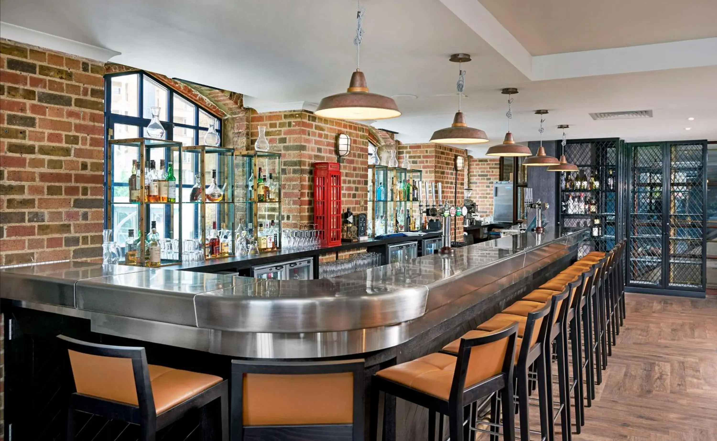 Restaurant/places to eat in DoubleTree by Hilton London – Docklands Riverside Restaurant/places to eat in DoubleTree by Hilton London – Docklands Riverside