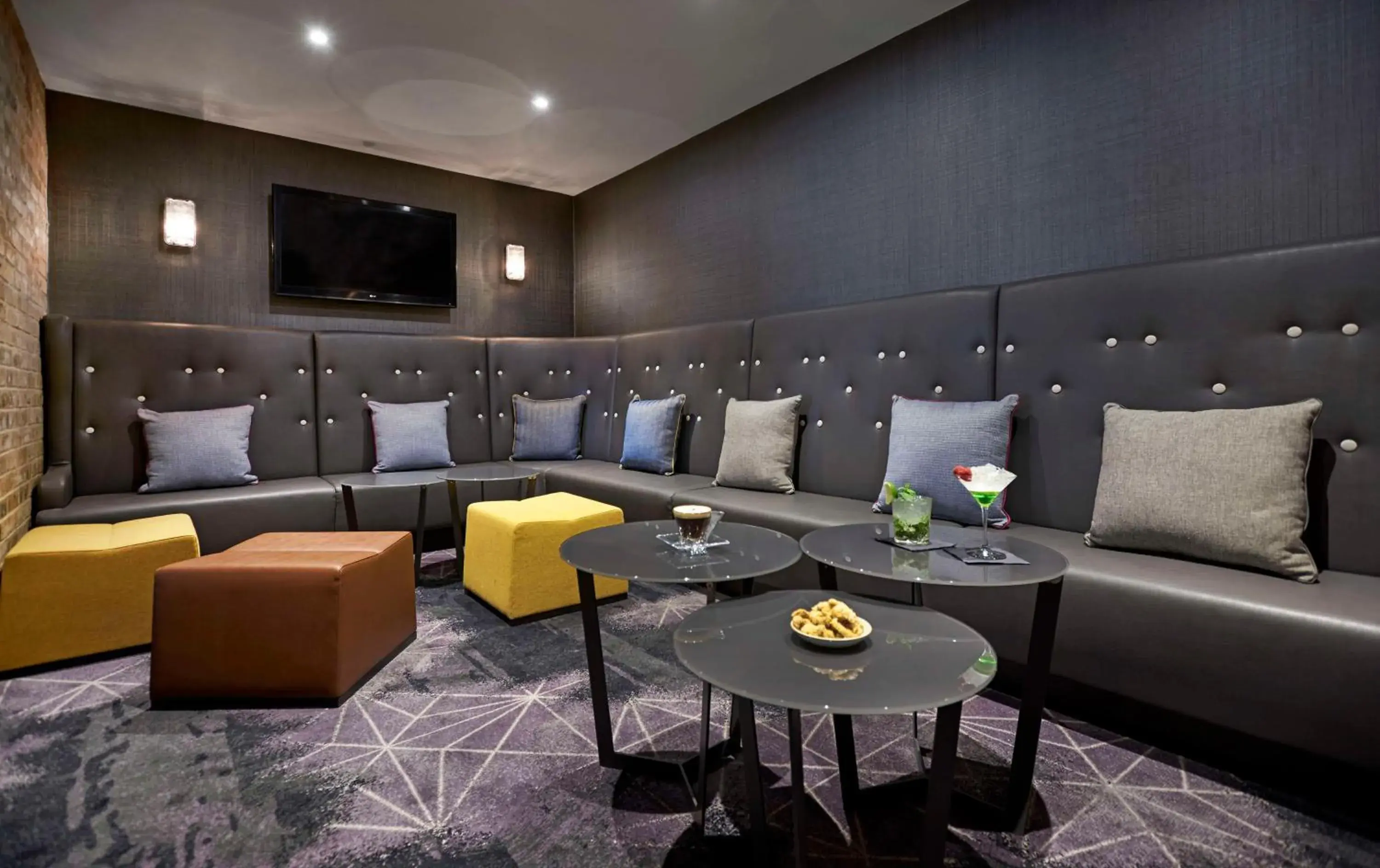 Restaurant/places to eat in DoubleTree by Hilton London – Docklands Riverside Restaurant/places to eat in DoubleTree by Hilton London – Docklands Riverside