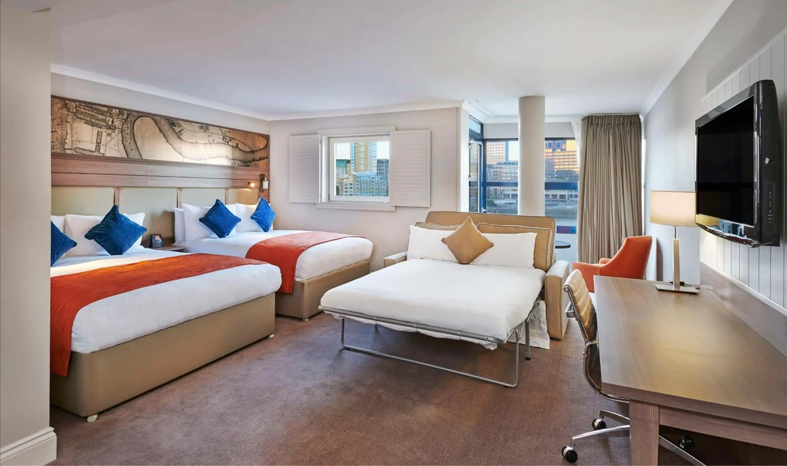 Bed in DoubleTree by Hilton London – Docklands Riverside Bed in DoubleTree by Hilton London – Docklands Riverside
