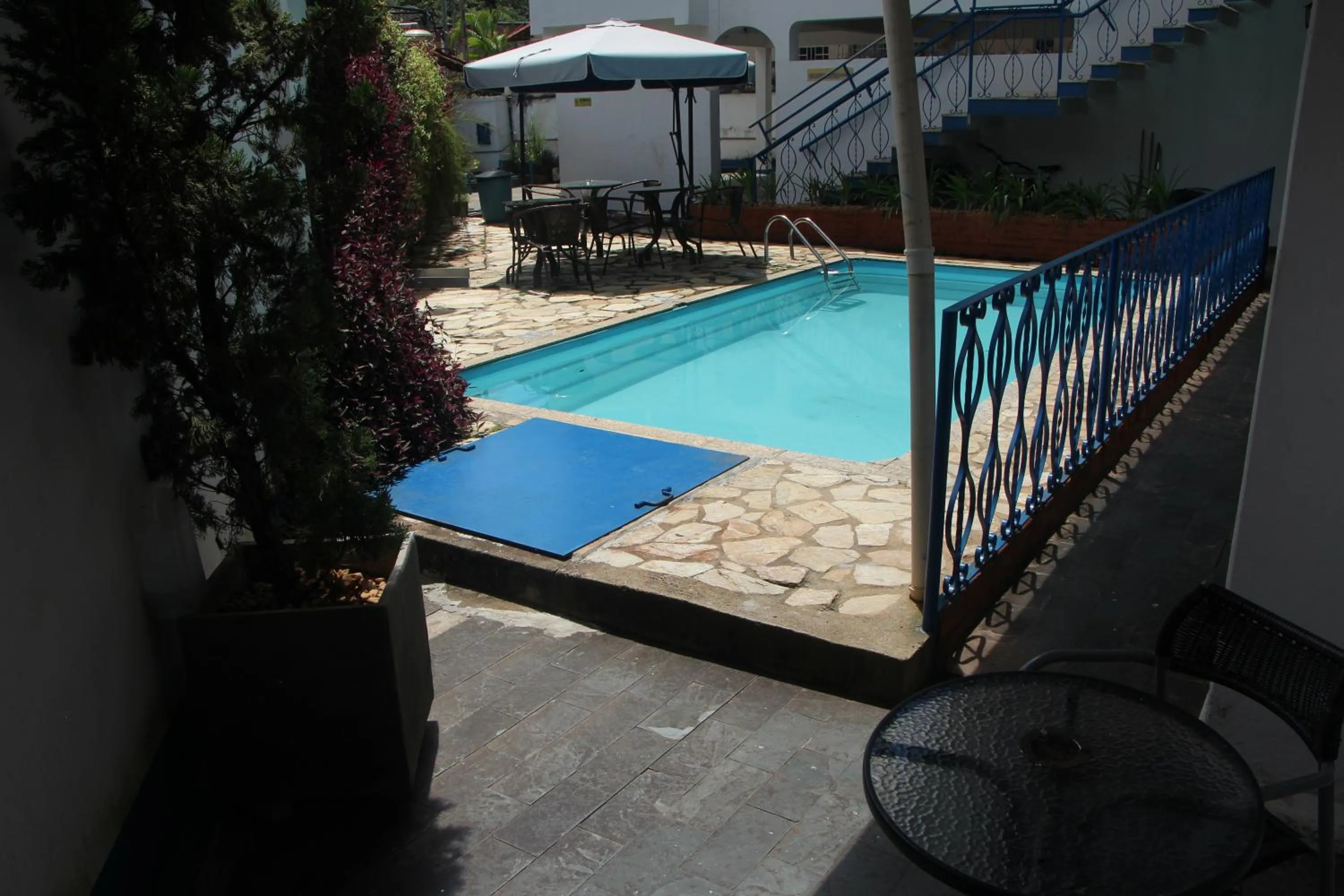 Swimming pool in Pousada Villa Real