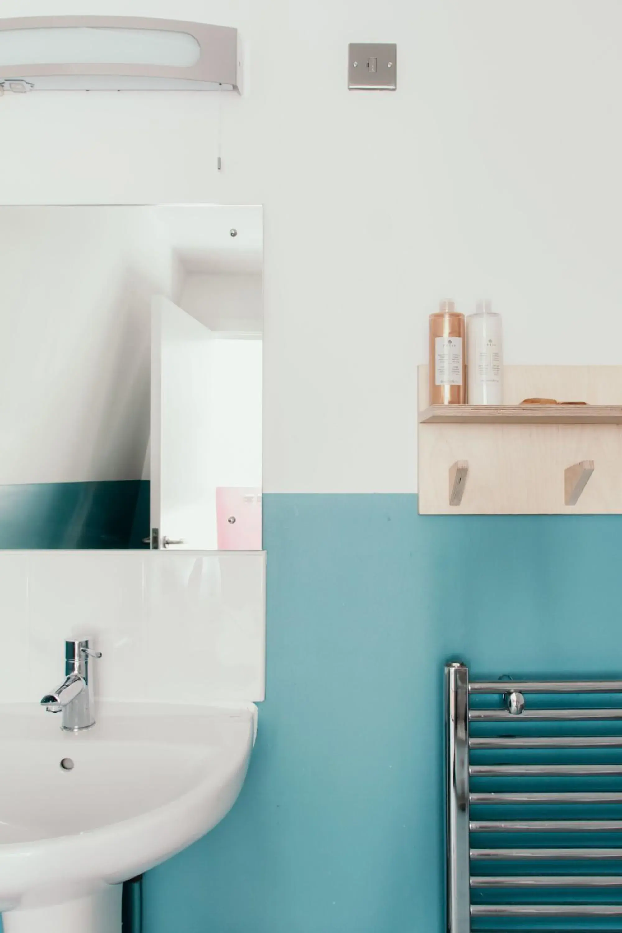 Bathroom in PH Hostel Manchester NQ1 Bathroom in PH Hostel Manchester NQ1