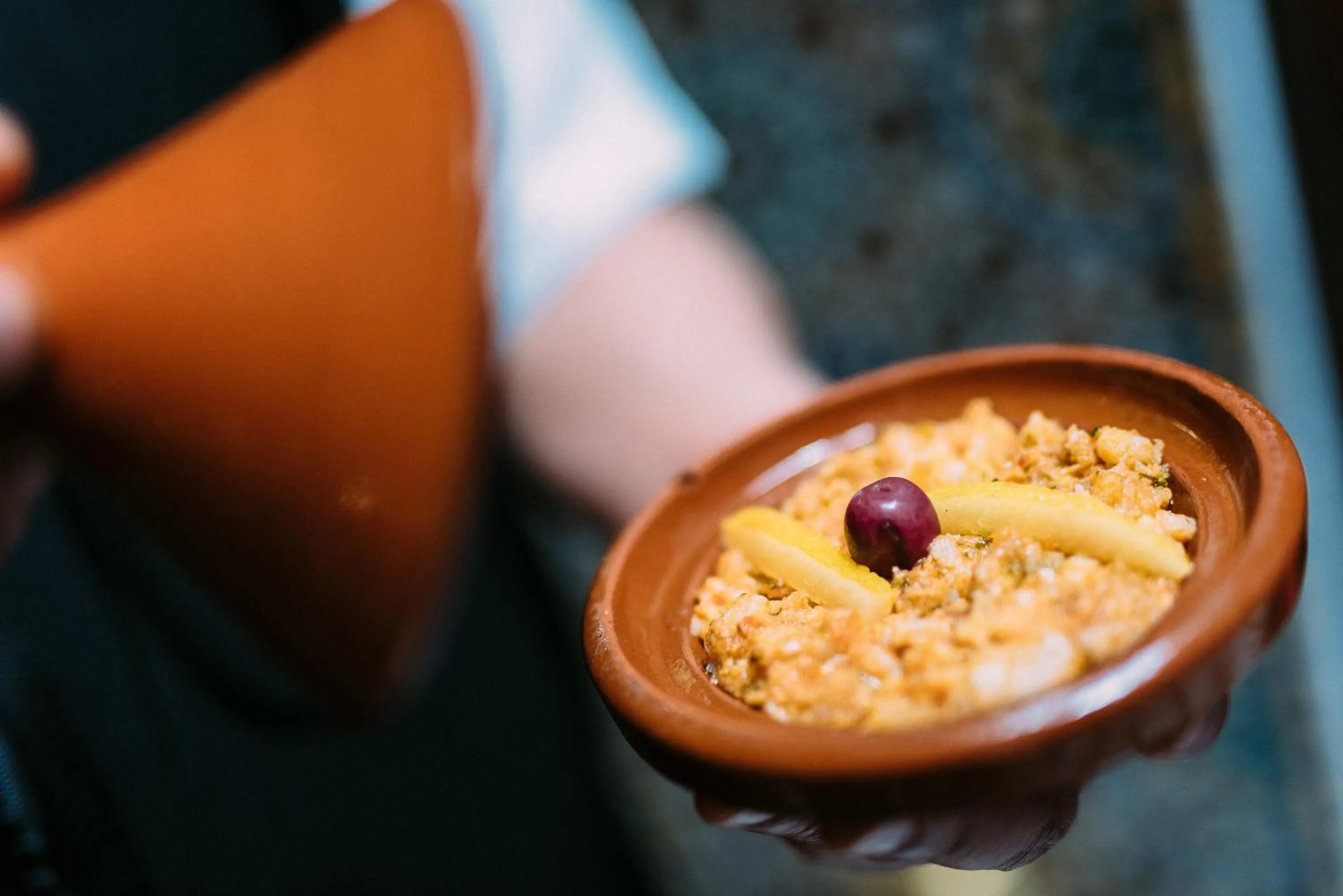 Food and drinks in La Maison Bleue Batha