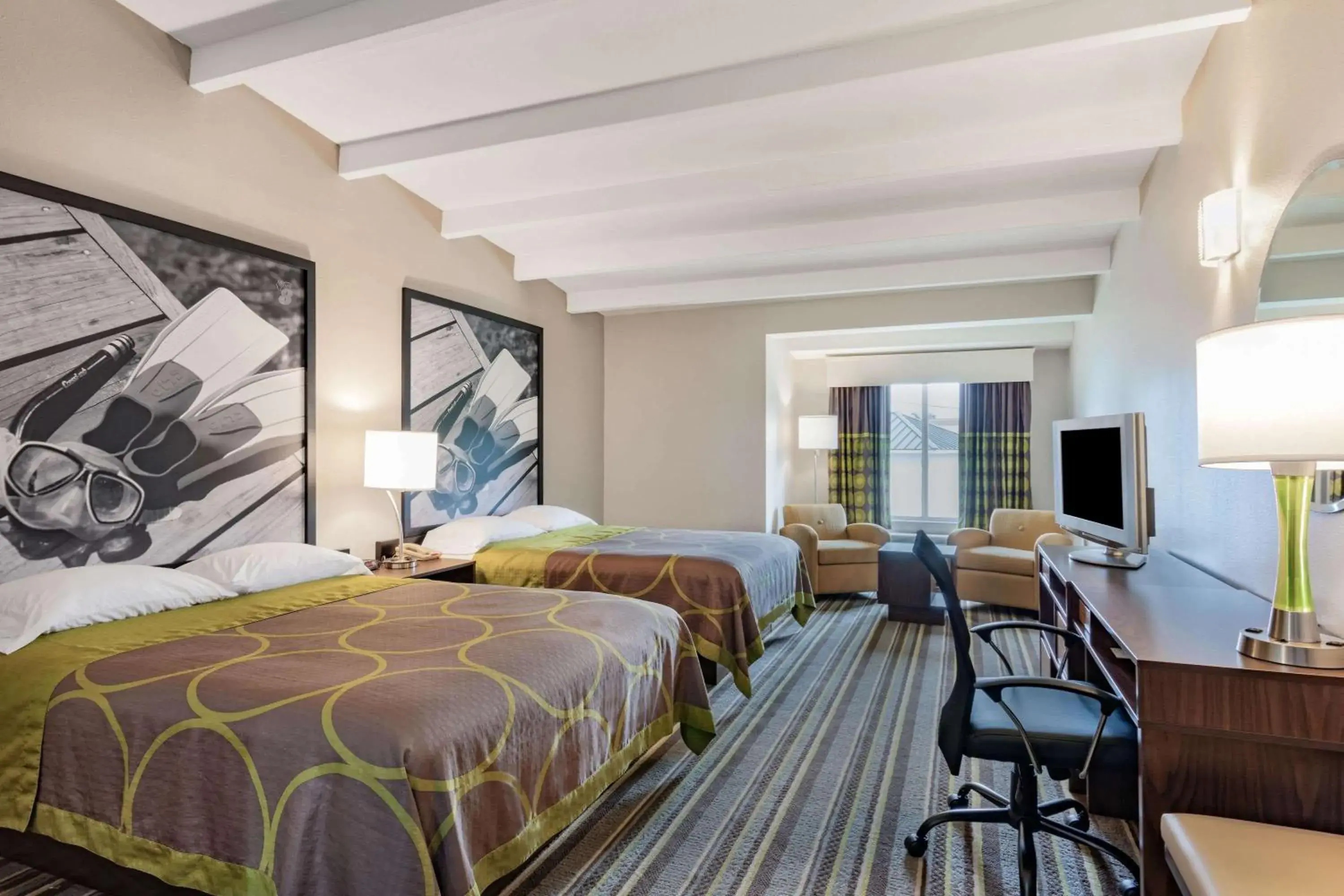 Photo of the whole room, Bed in Super 8 by Wyndham Melbourne Photo of the whole room, Bed in Super 8 by Wyndham Melbourne