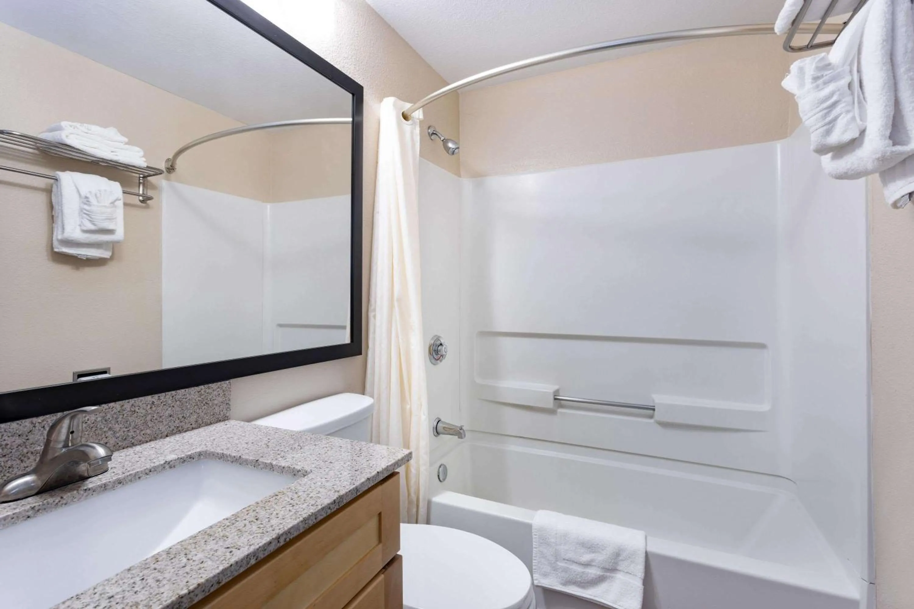 Bathroom in Super 8 by Wyndham Melbourne