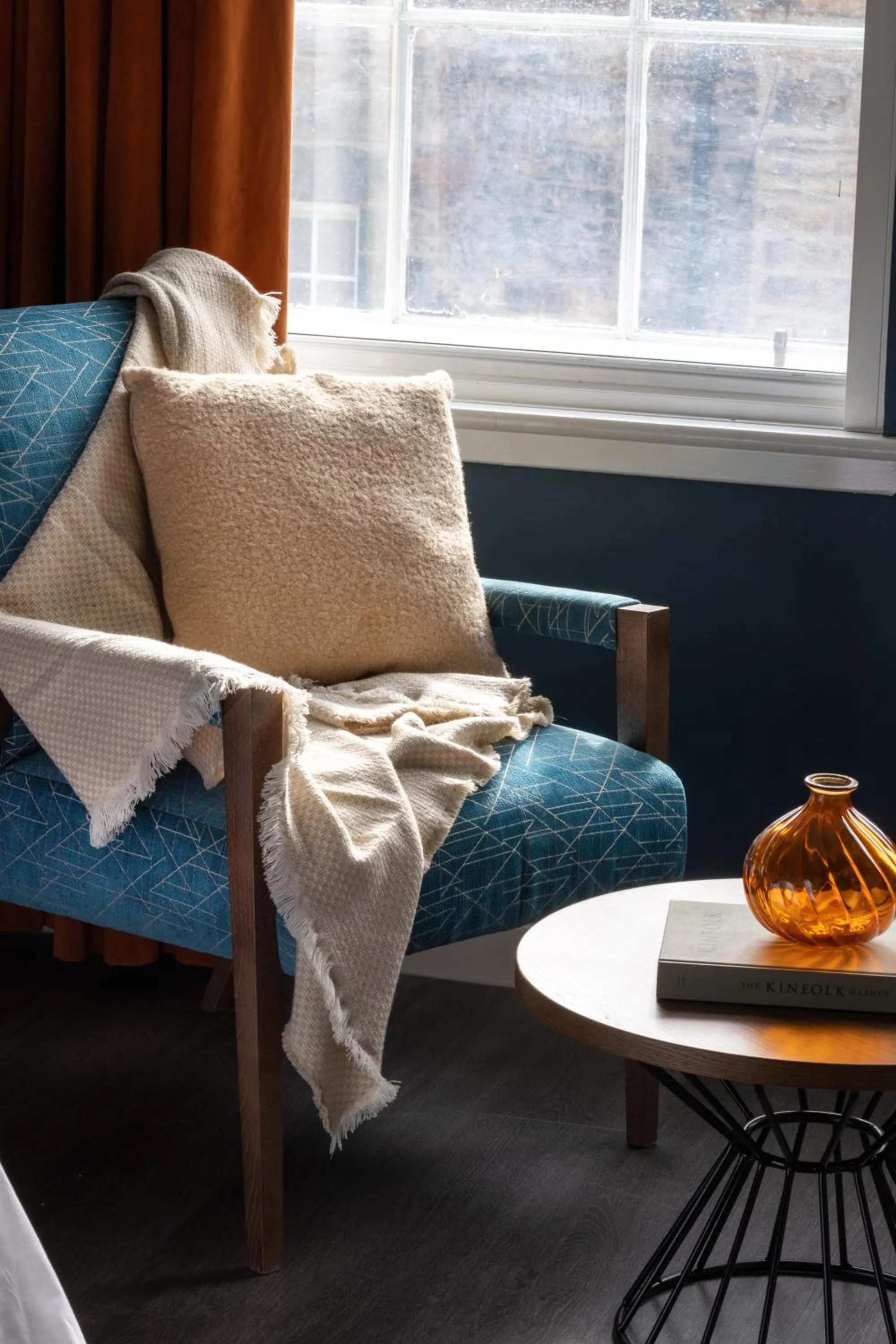 Seating area in Heeton Concept Aparthotel Edinburgh Queen Street