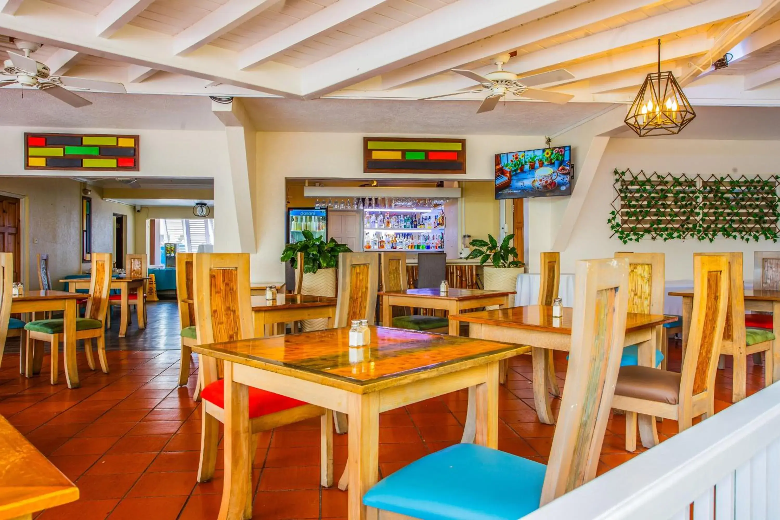 Restaurant/places to eat in Blue Horizon Hotel Restaurant/places to eat in Blue Horizon Hotel