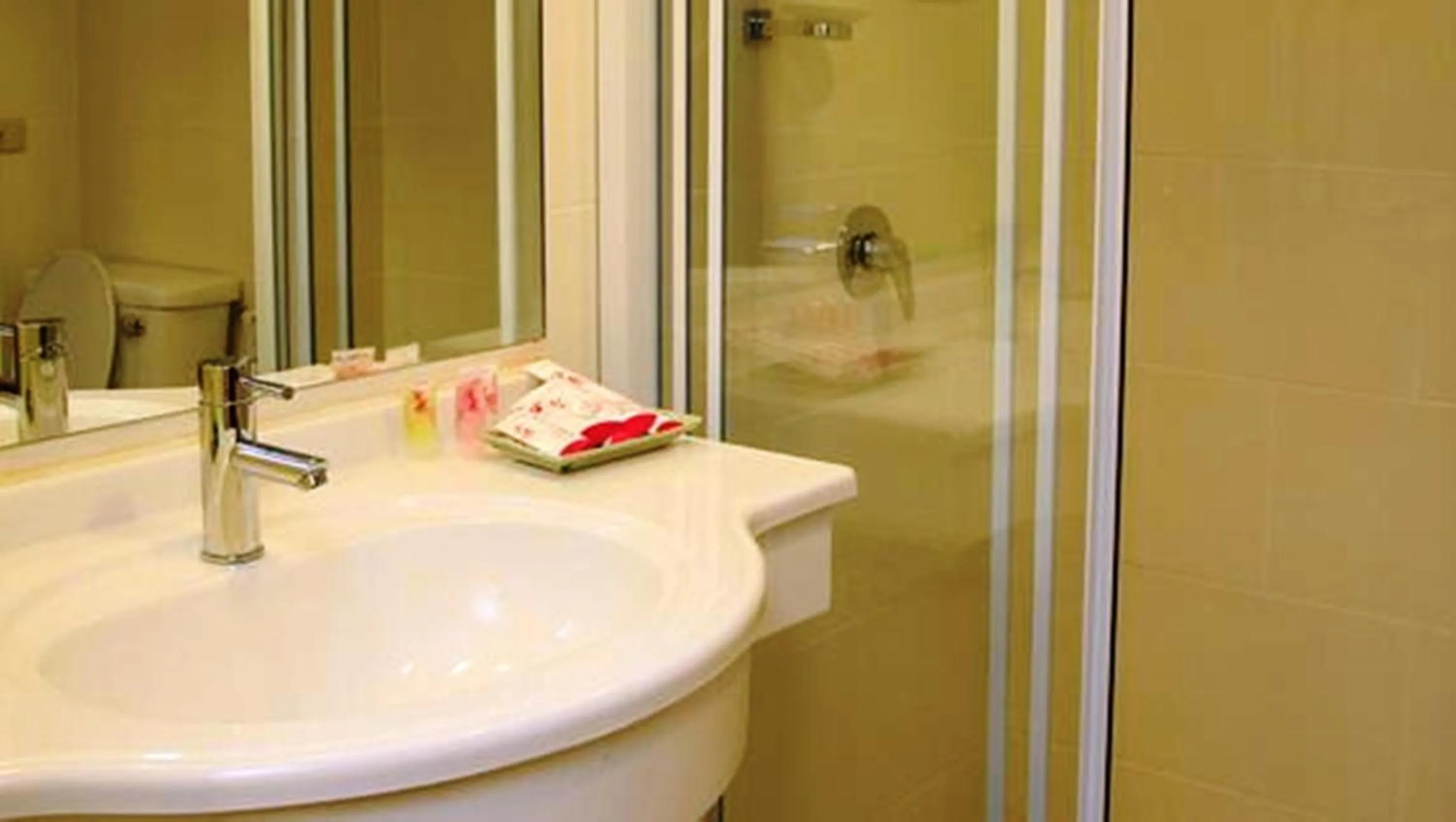 Shower in The Palazzo Hotel