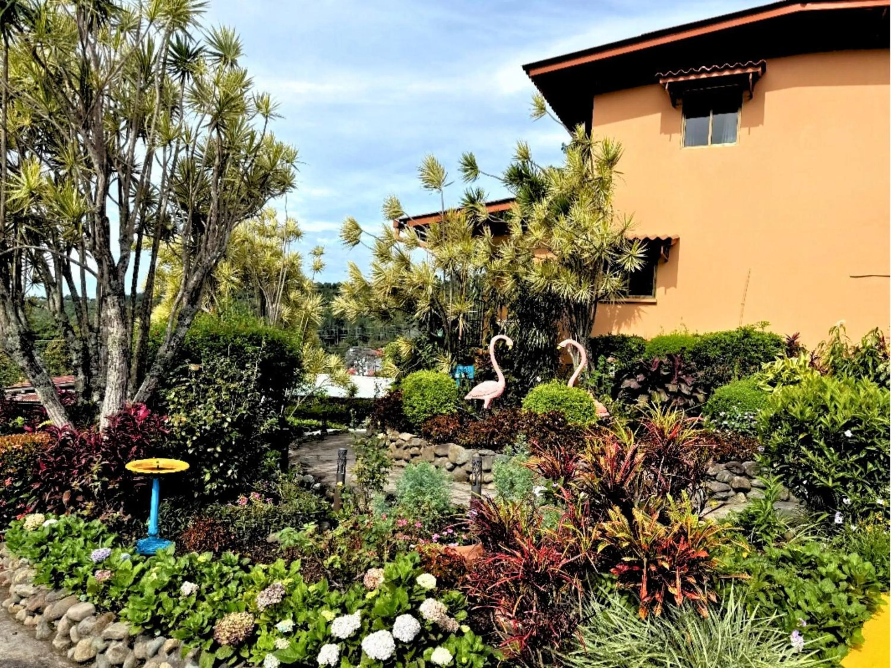 Property building in Aparthotel Los Pinos