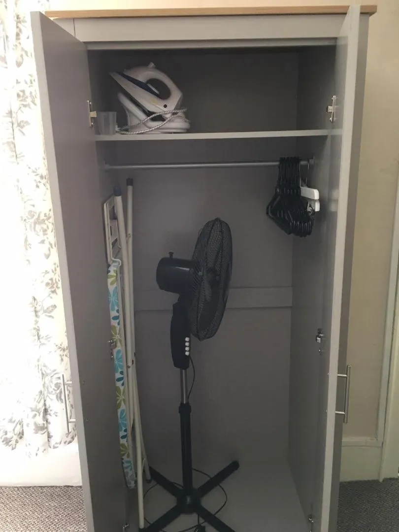 The Old Brasserie & Rooms @ no.8