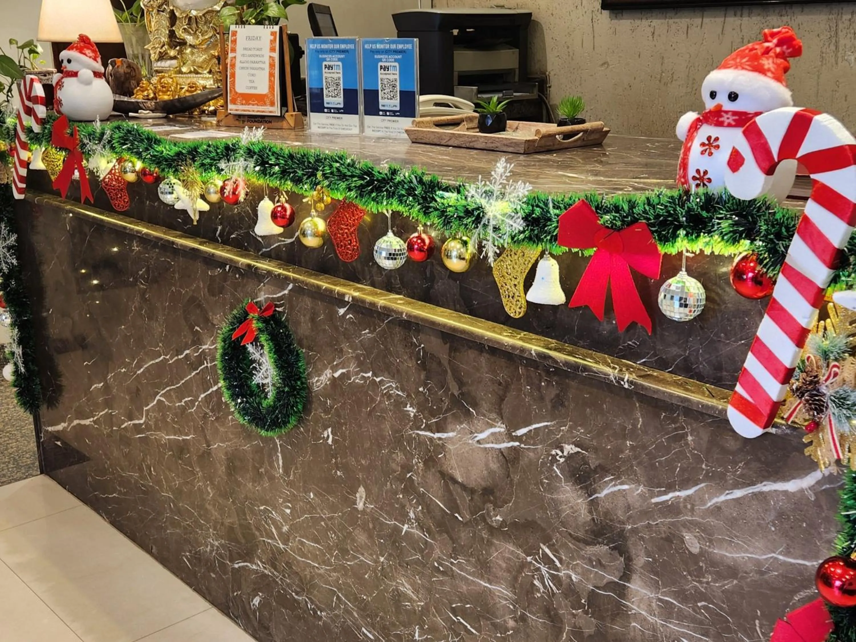 Lobby or reception in Hotel City Premier - Near Galleria Market , Super Mart-1 DLF Gurgaon