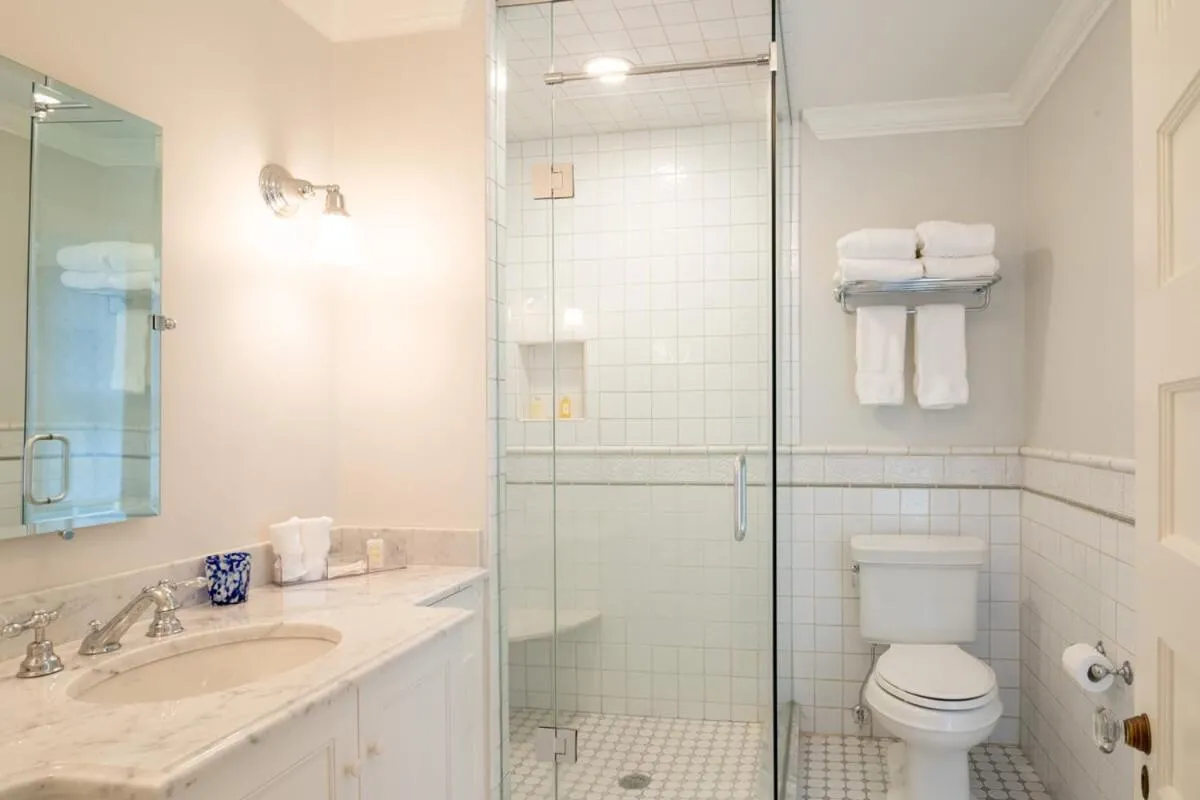 King Room in Margin Street Inn
