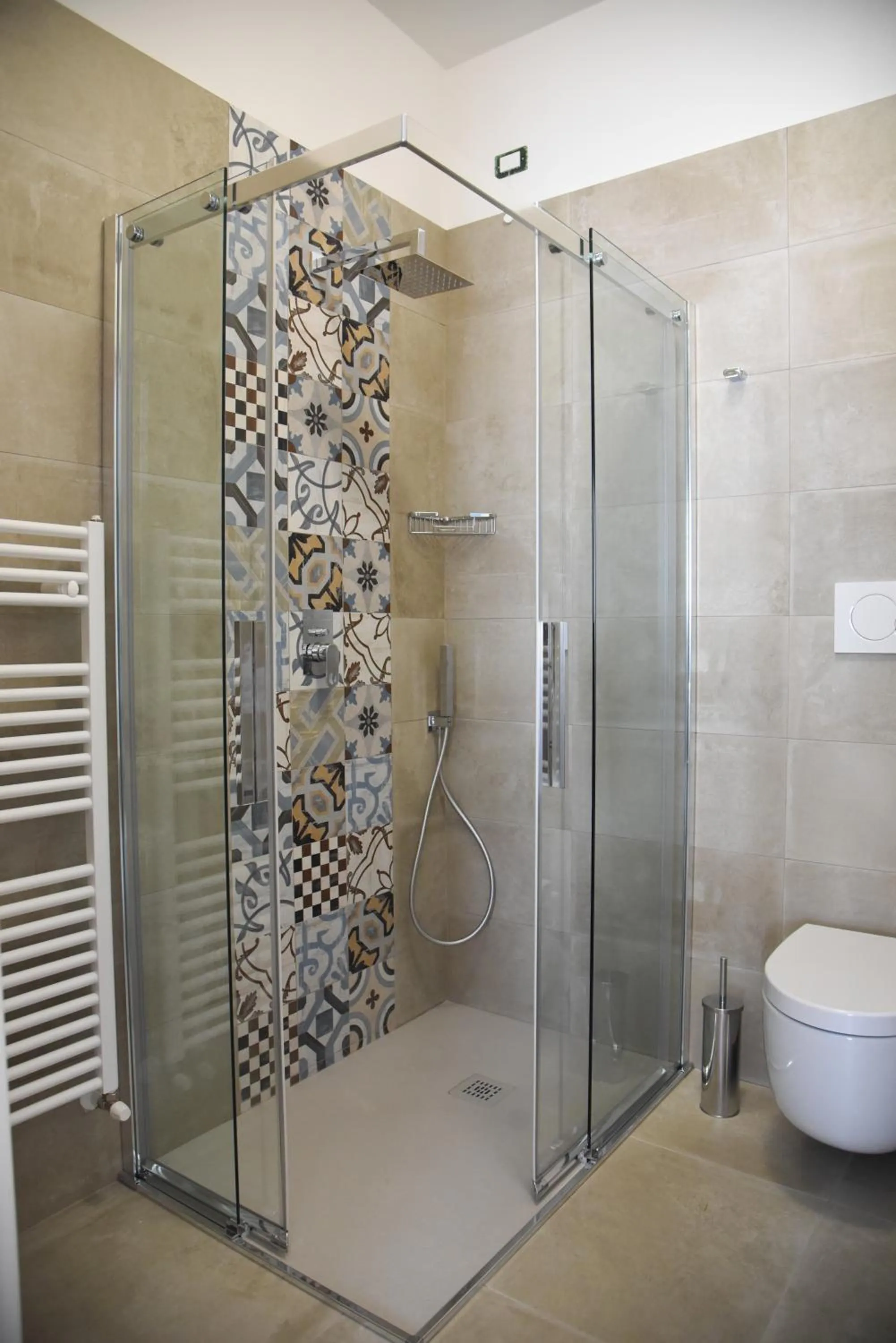 Shower in Hotel Belsito