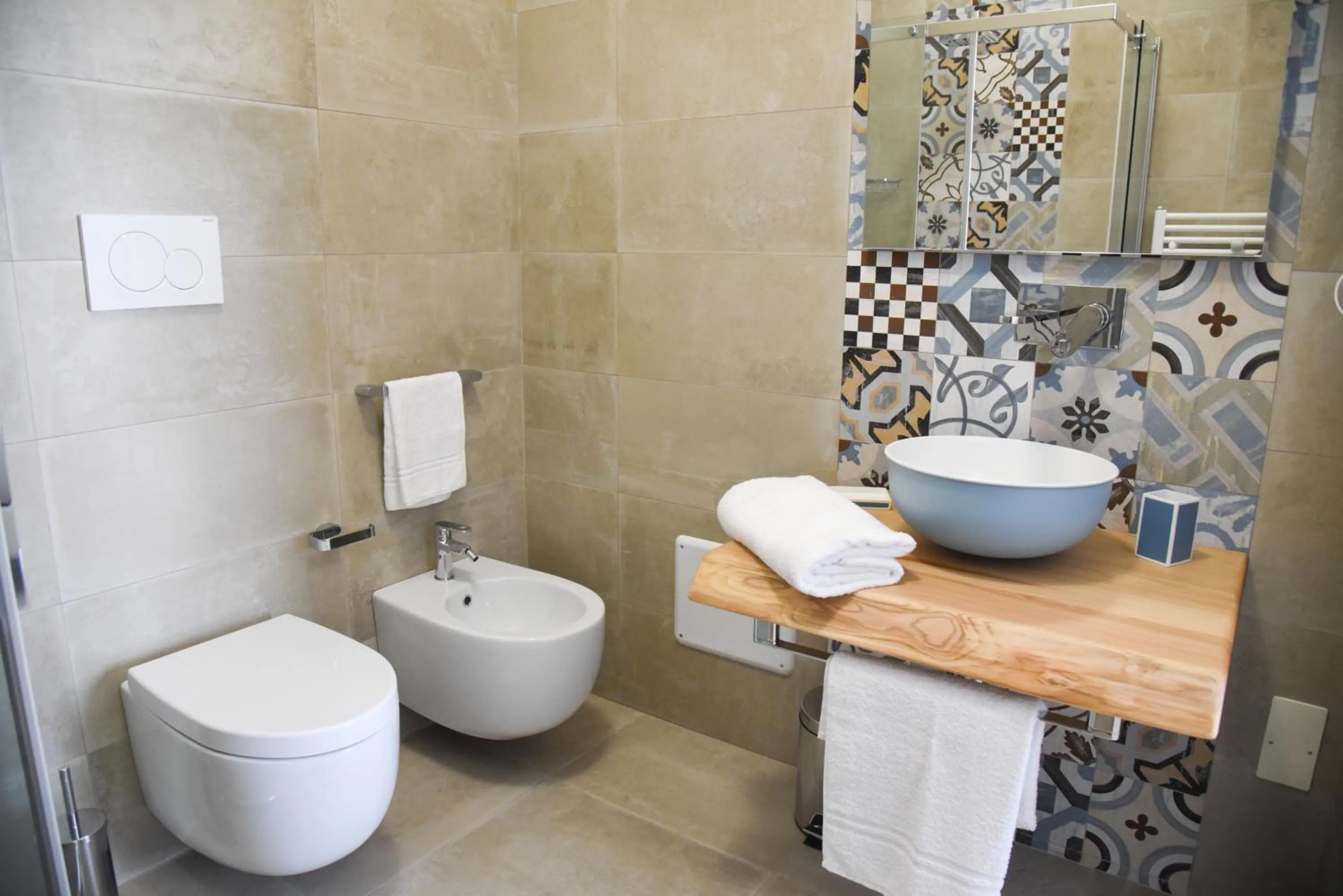 Bathroom in Hotel Belsito